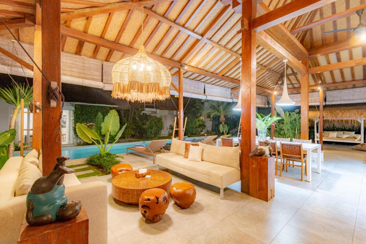 Villa Sukacita