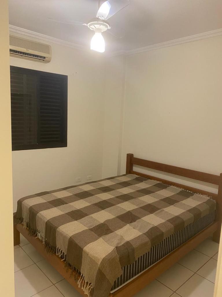 Apartamento com linda vista na praia Martim de Sá