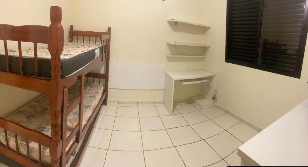 Apartamento com linda vista na praia Martim de Sá