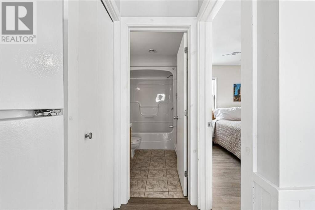 Beachside Cottage w/beach access - Aboiteau Beach