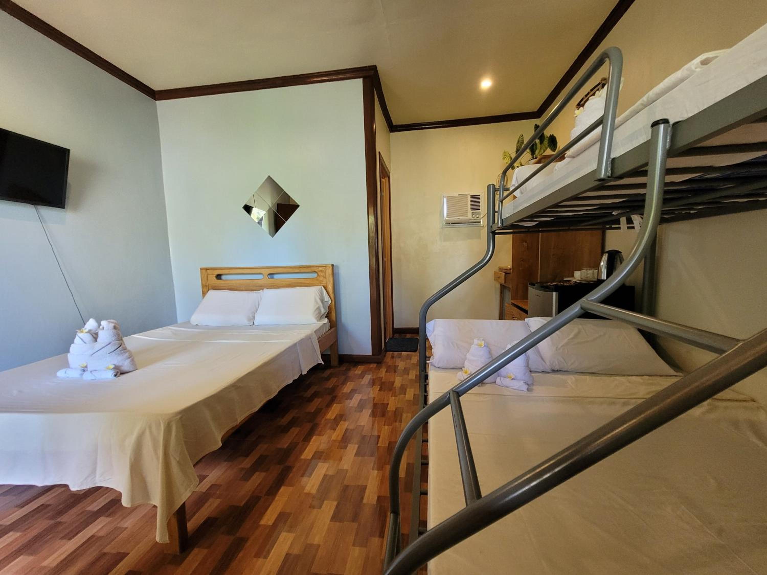 Cecilia's Guest House view 3