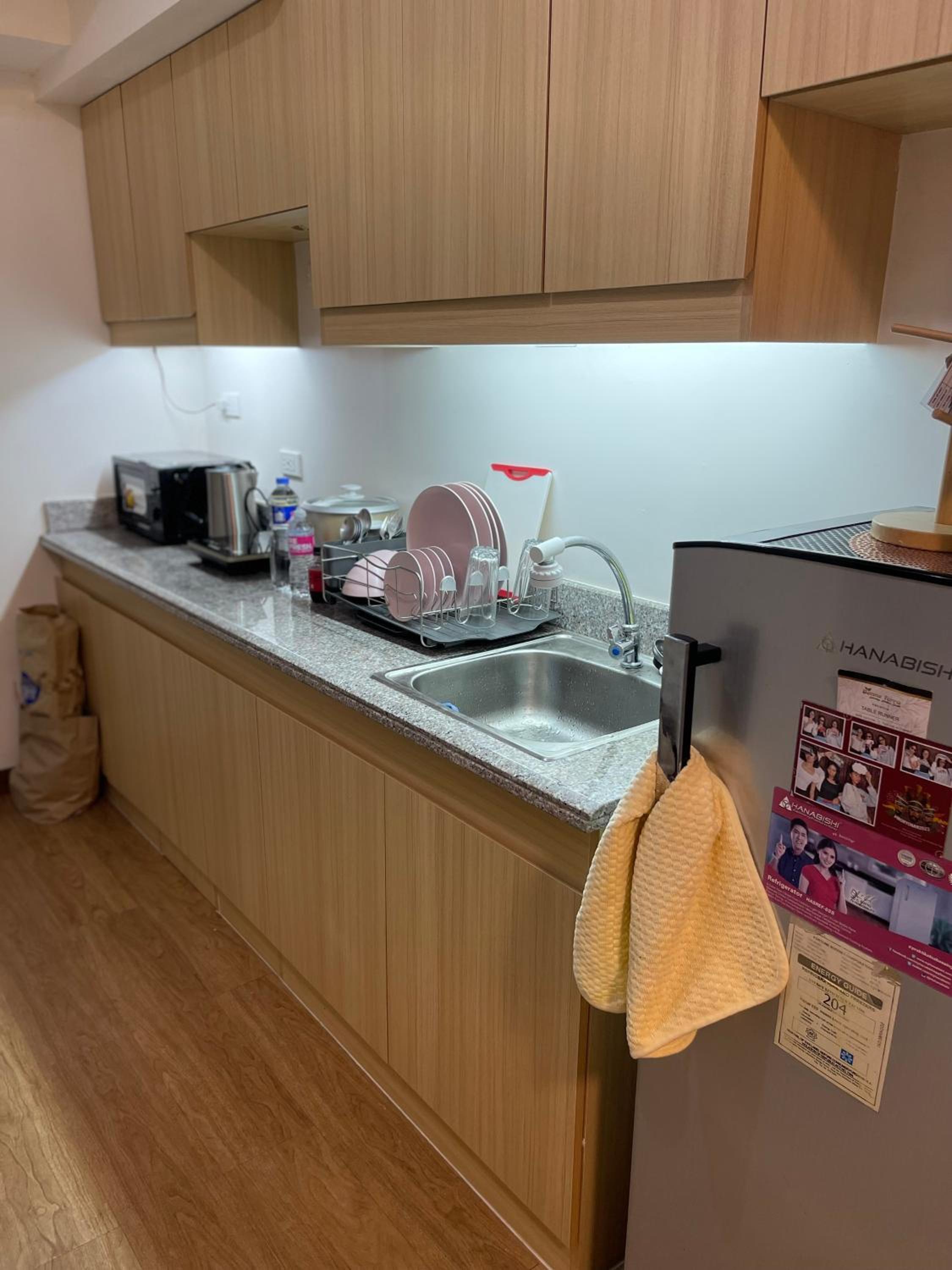 Cubao Infina Towers 2121 NT view 5