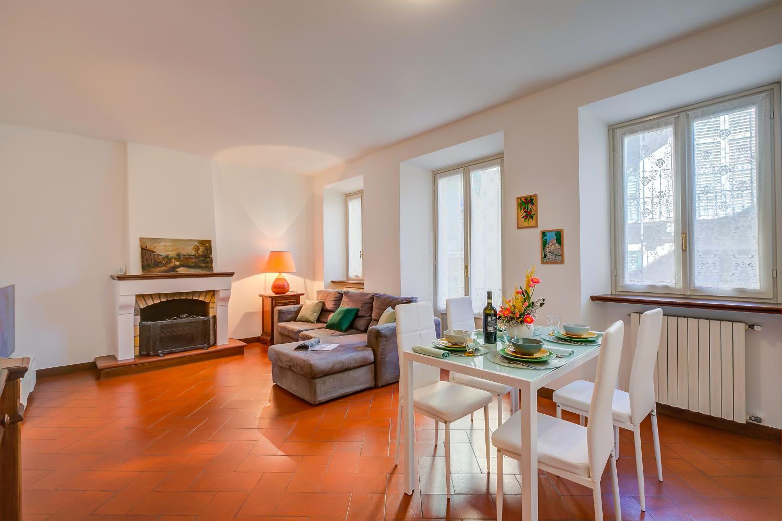 La Casa di Maddalena Stresa Centro - Happy Rentals view 3