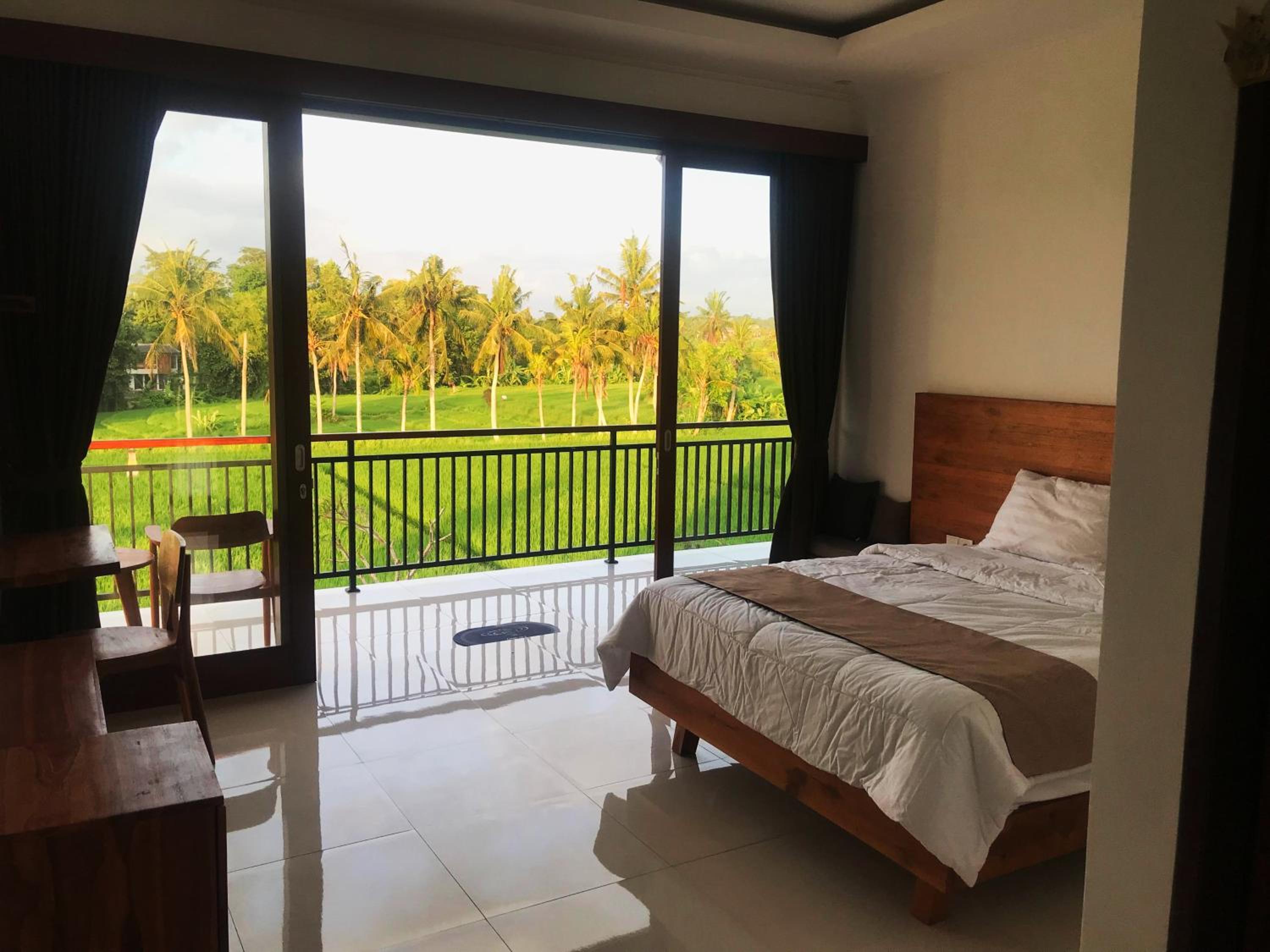 Henrynatha guesthouse