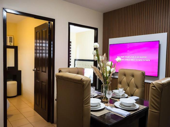 Affordable 2 Bed Condo Rental in Davao City with Wifi & Netflix, Swimming Pool, Gym & Billiard Hall view 2