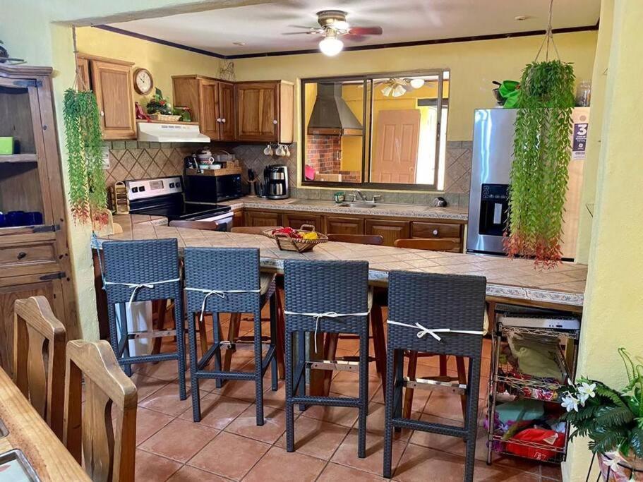 Hermosa Casa con Piscina Privada en Punta Leona