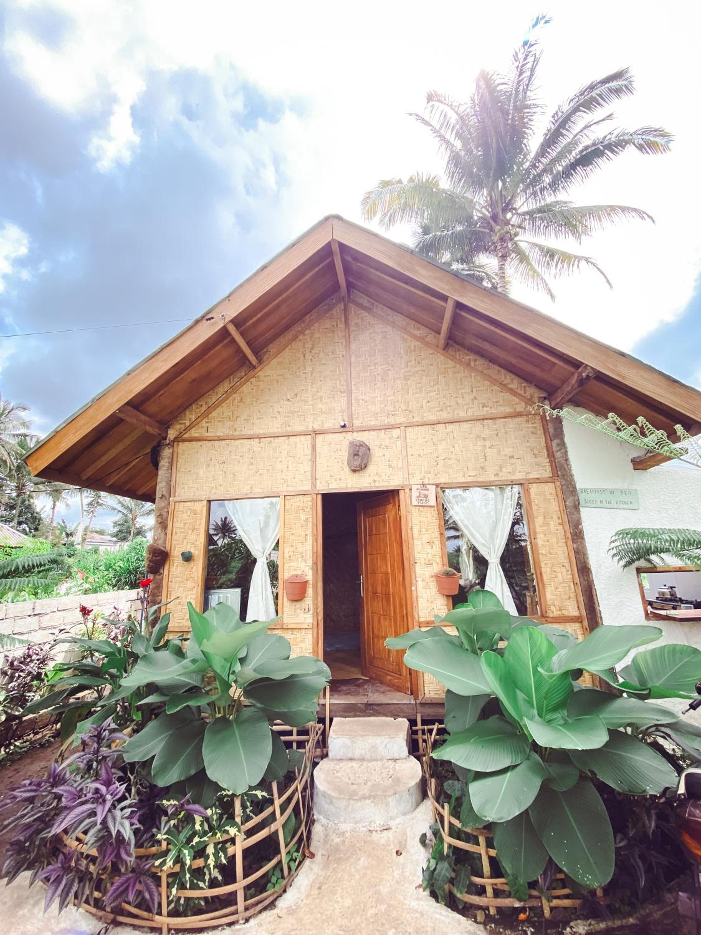 Bamboo House- Tetebatu view 4