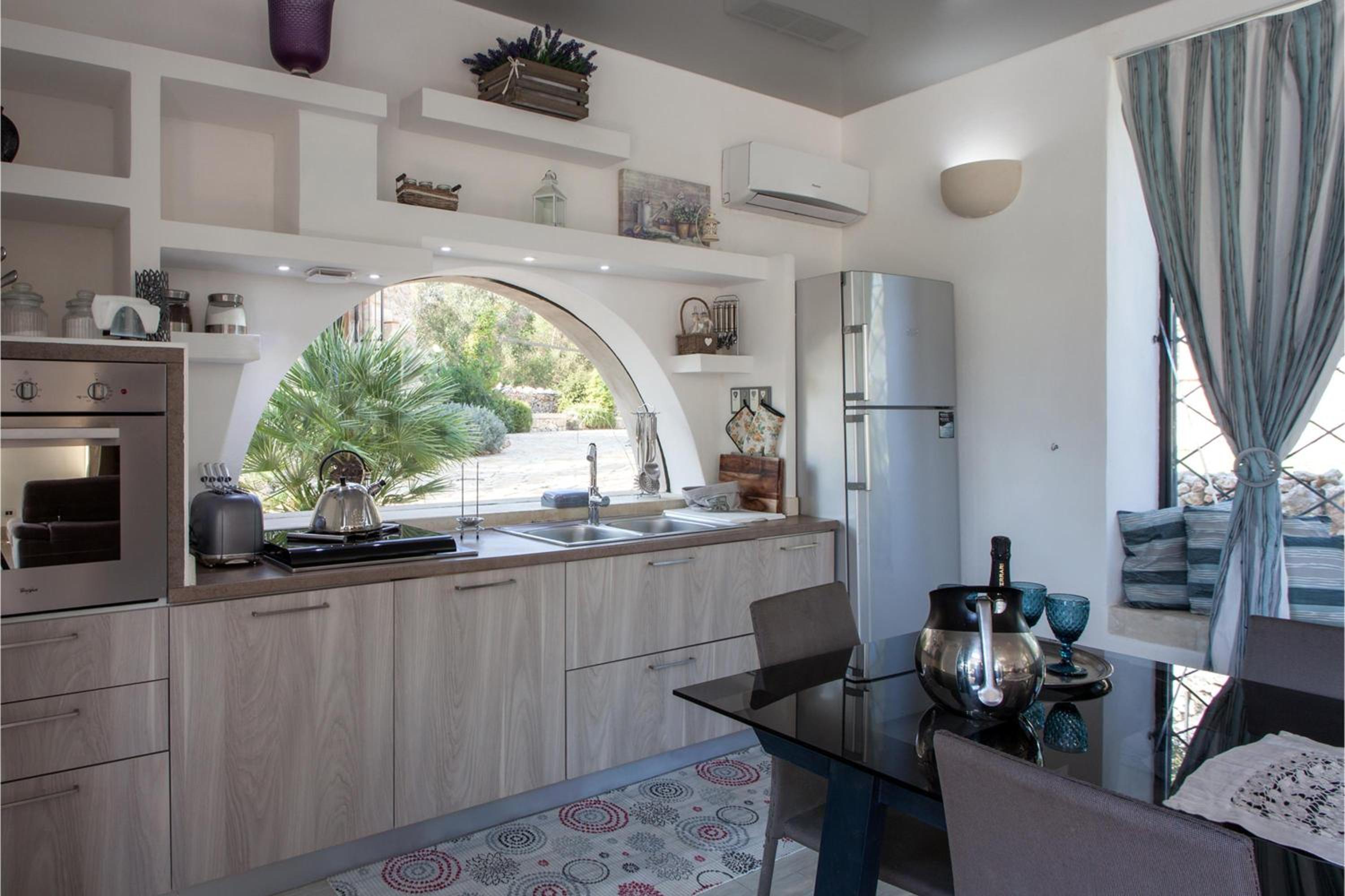 Tenuta Bouganville With Garden And Pool - Happy Rentals view 5