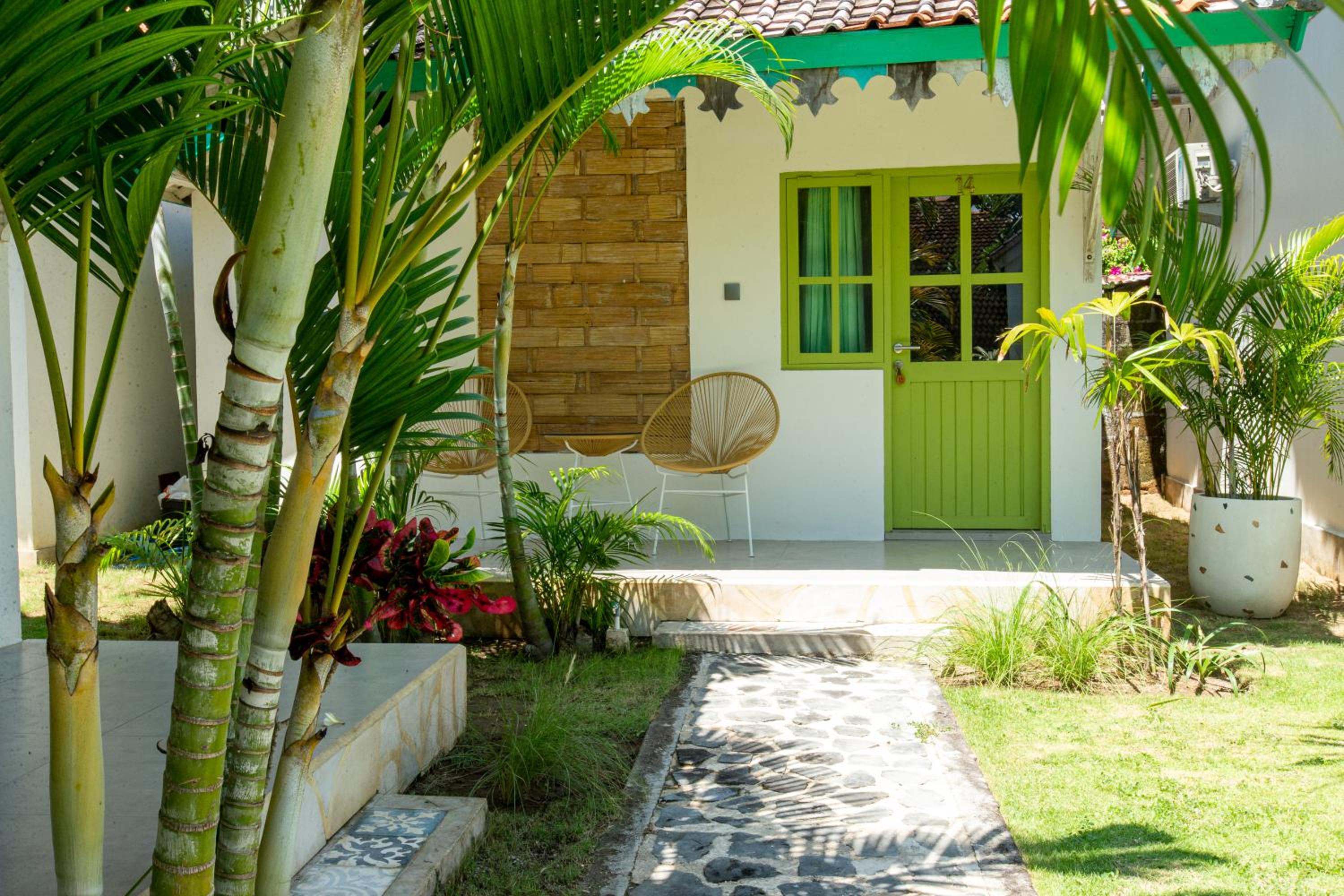 La Roja Bungalows