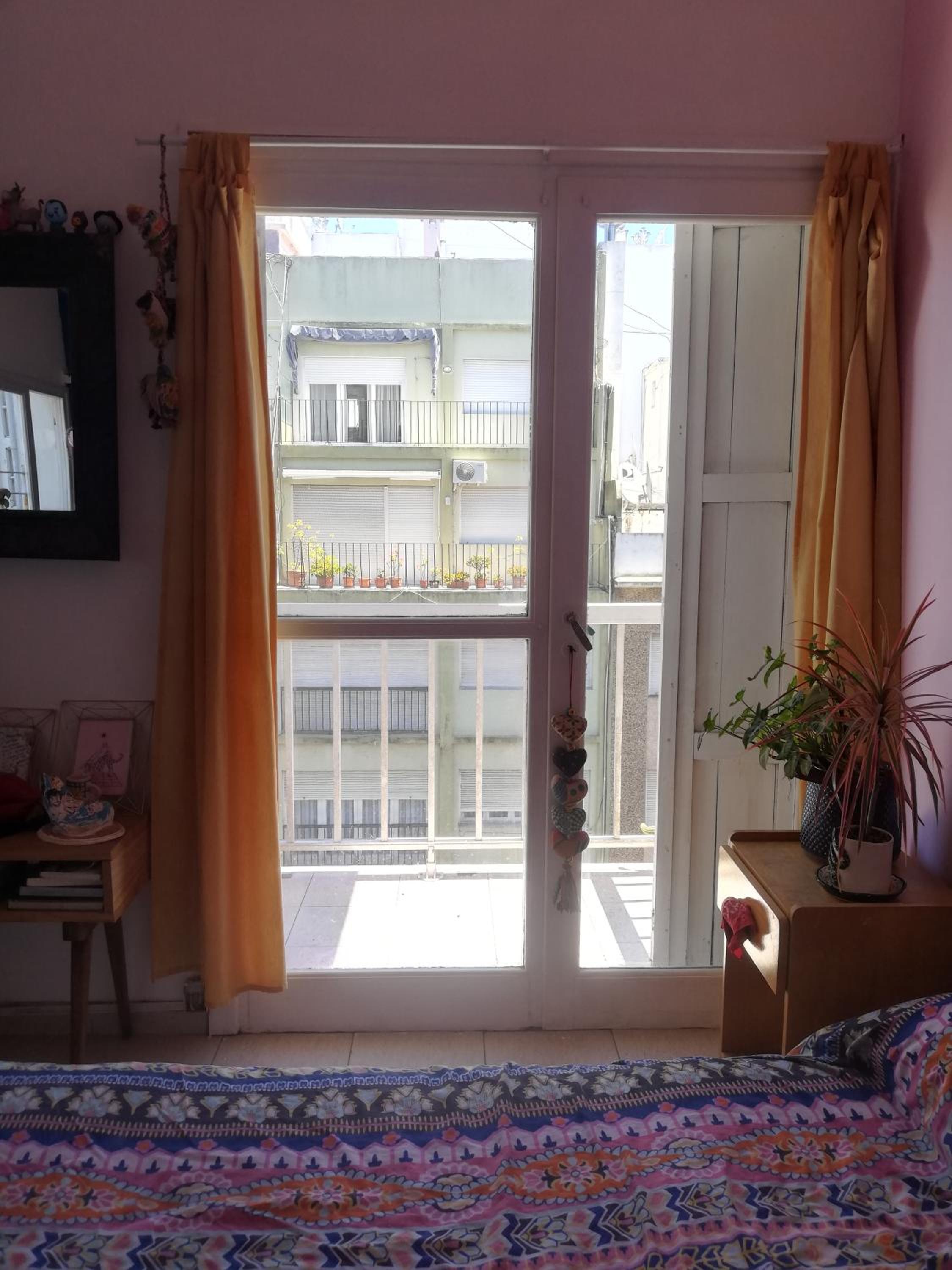 monoambiente luminoso