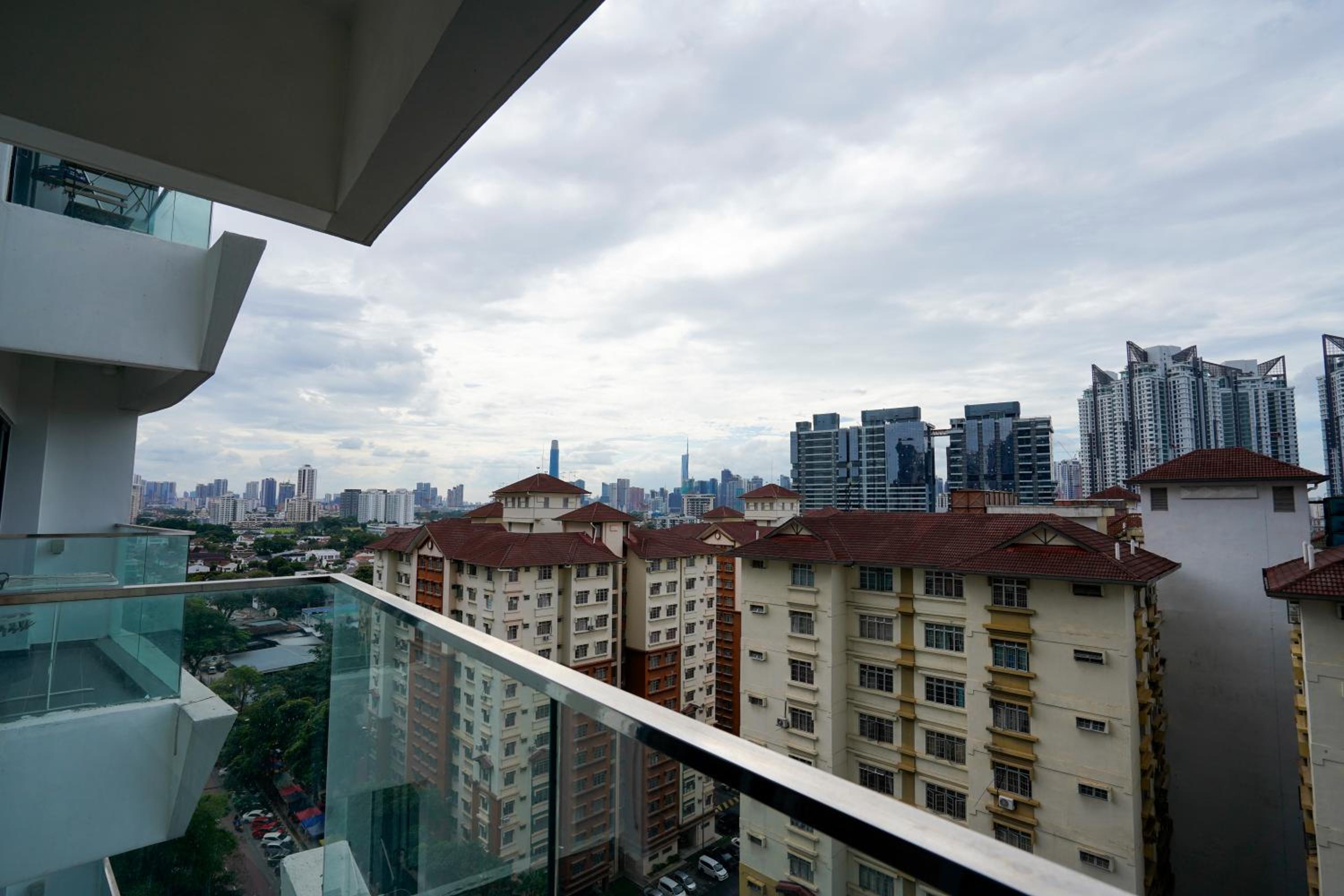 Reizz Residence Homestay, Kuala Lumpur by Just Stay