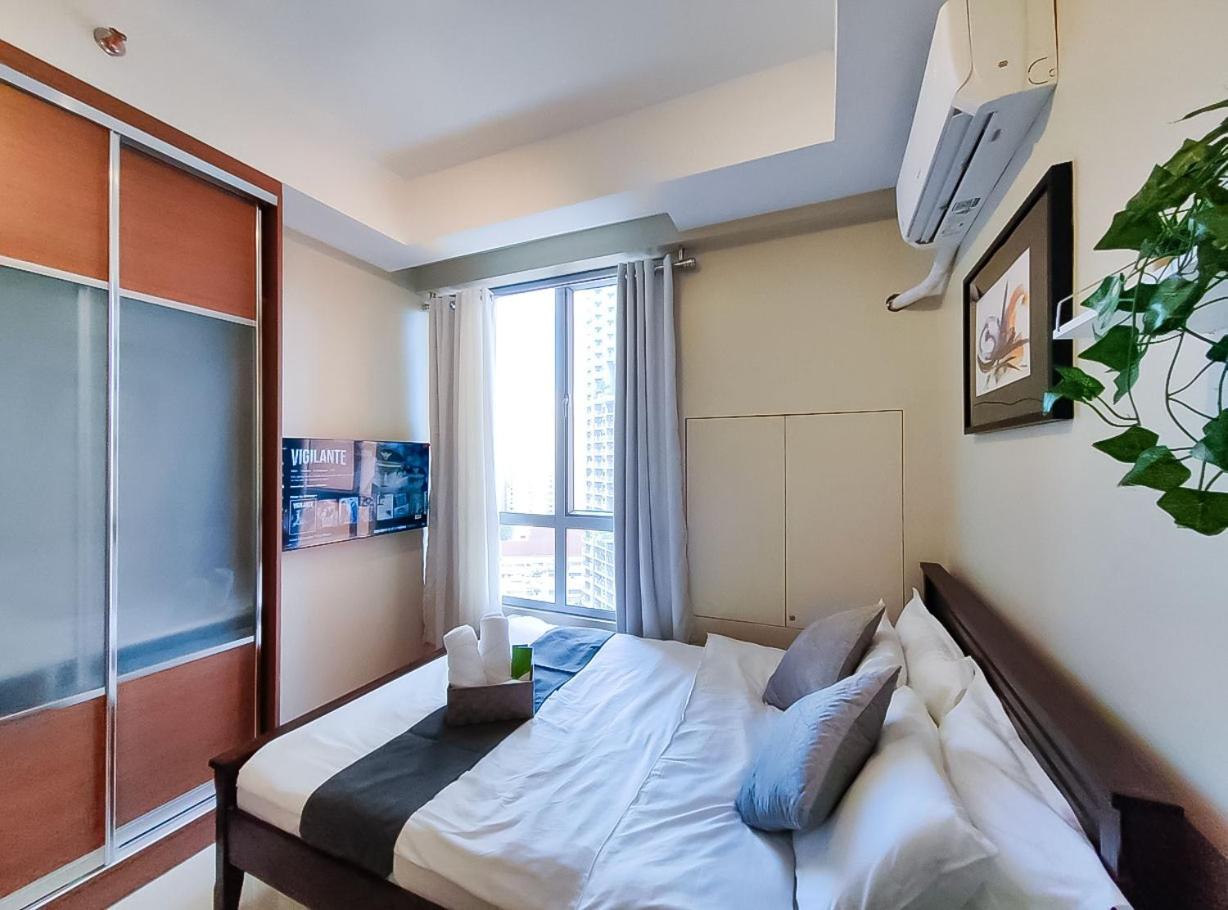 1BR Condotel Suite at Sunshine100 City Plaza #SS01 view 3