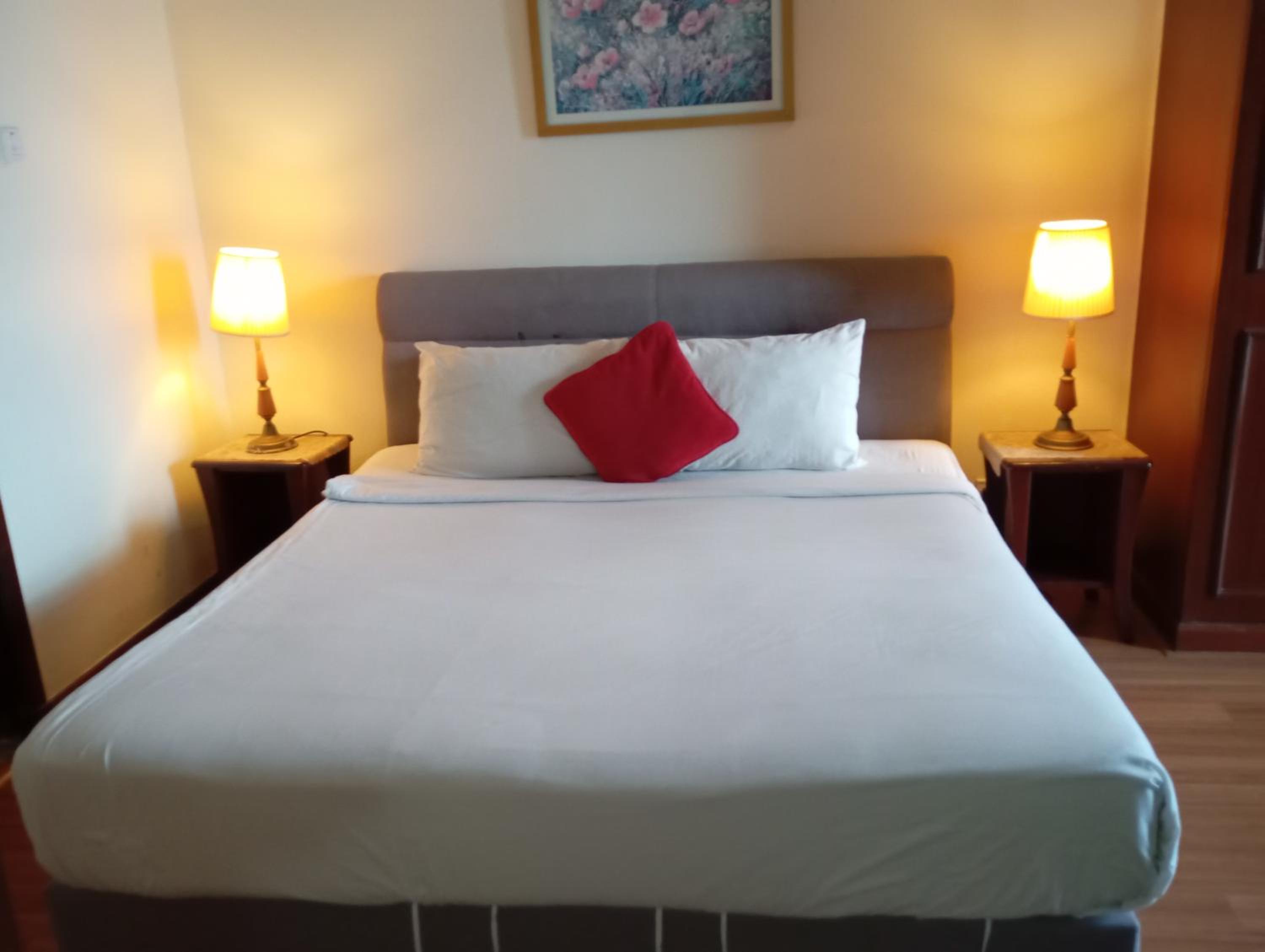 KL Ayan Service Suite At Times Square