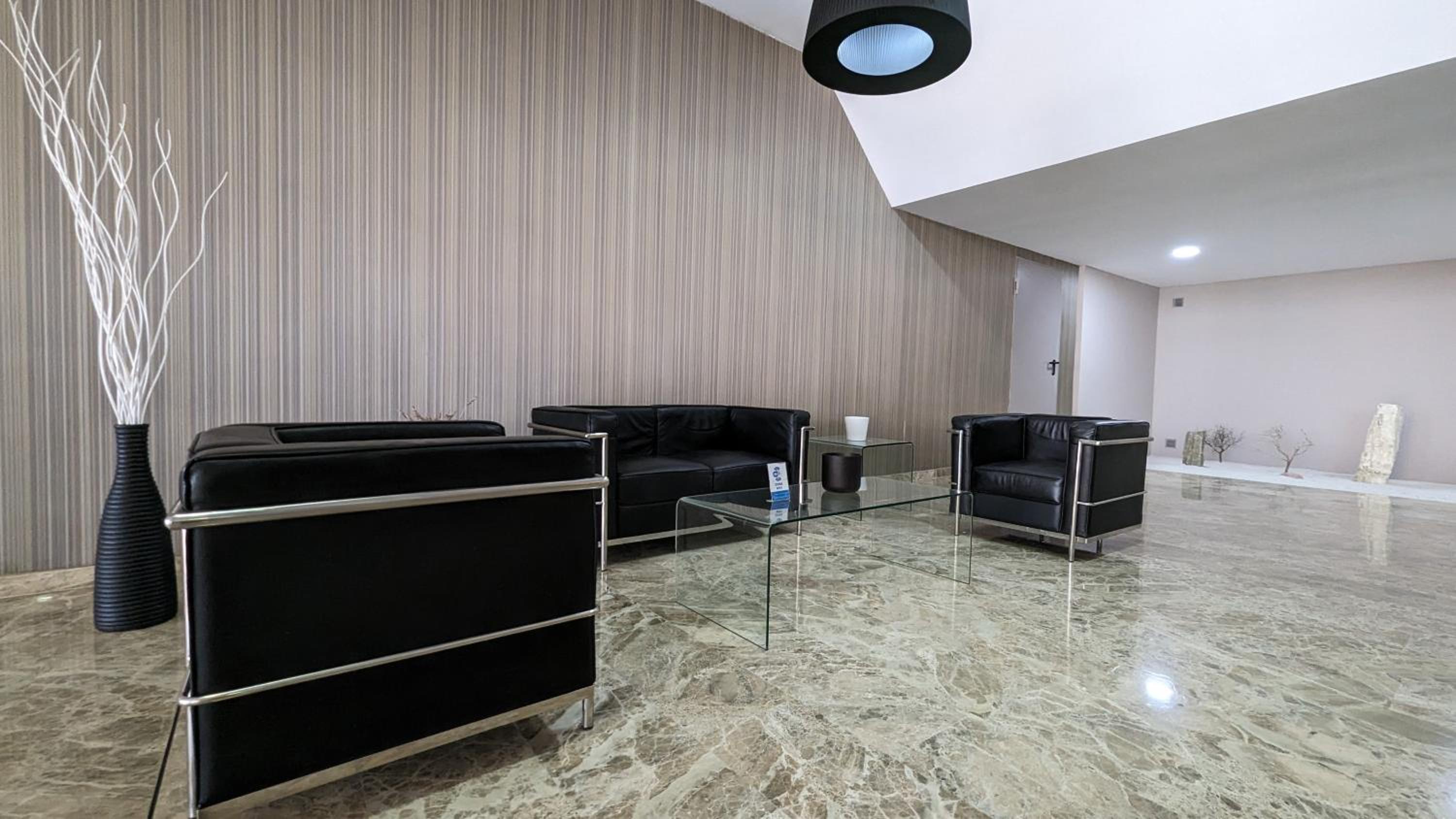 TORRE LUGANO sea view apartment