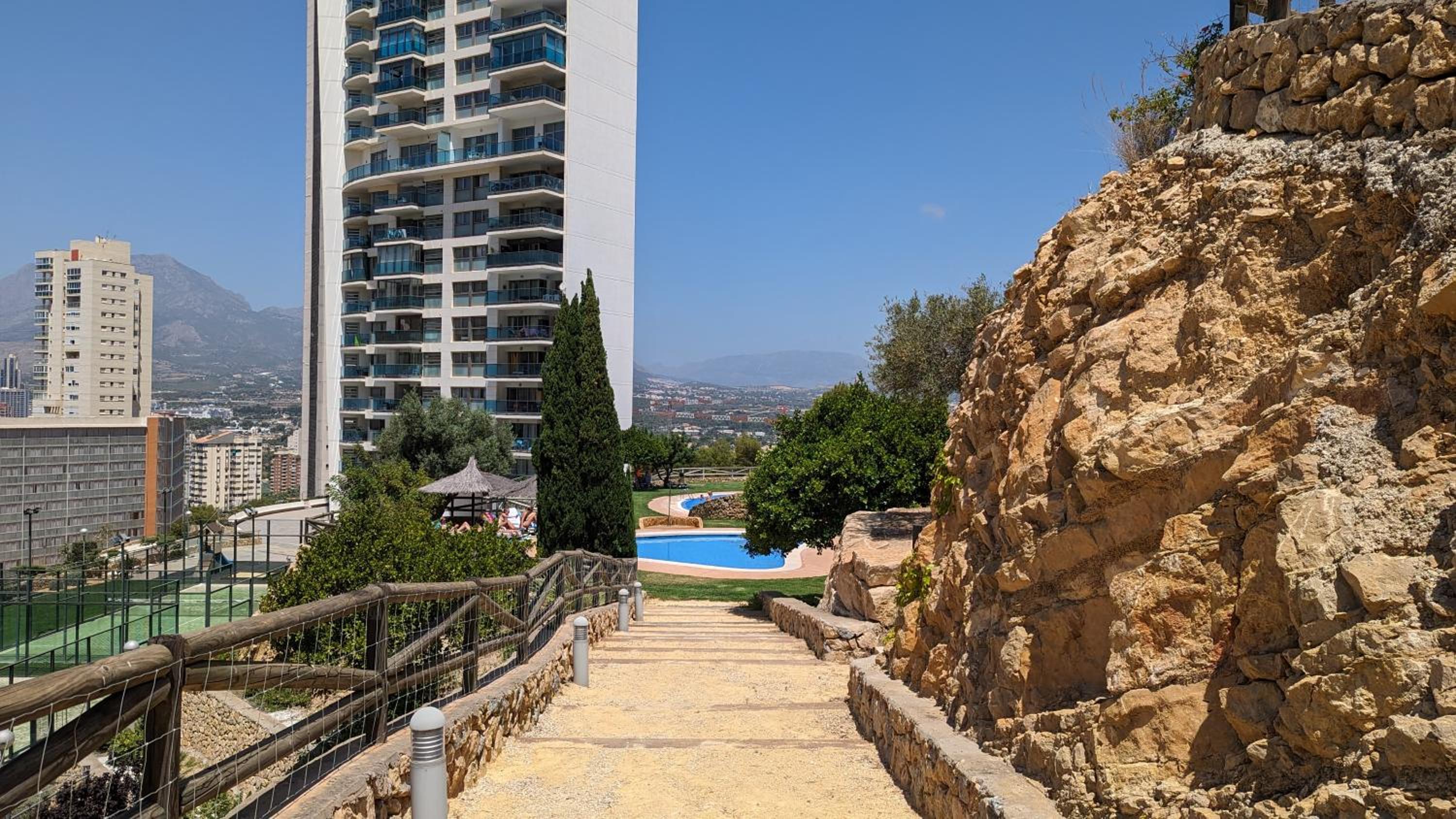 TORRE LUGANO sea view apartment