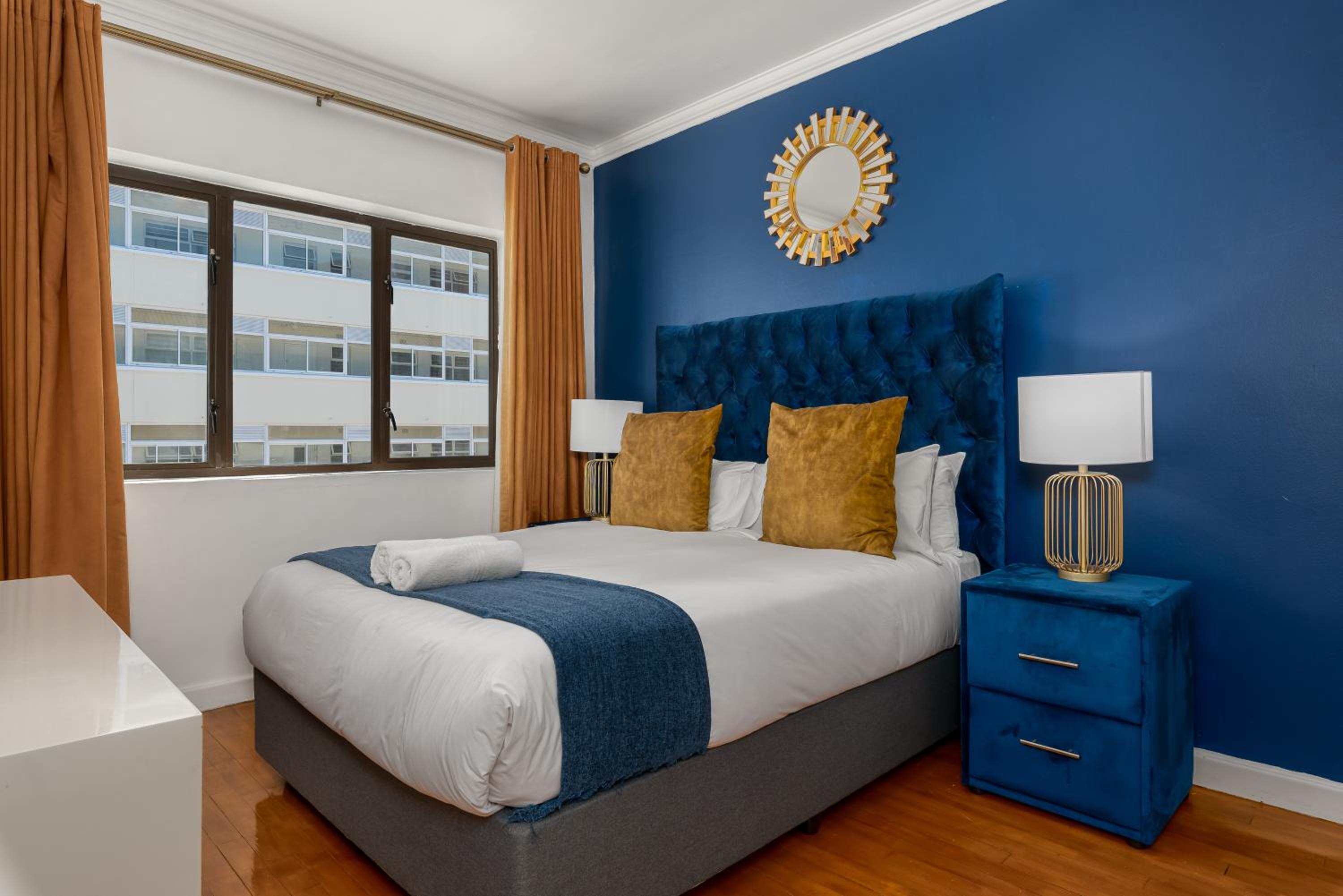 Bay Point Apartments