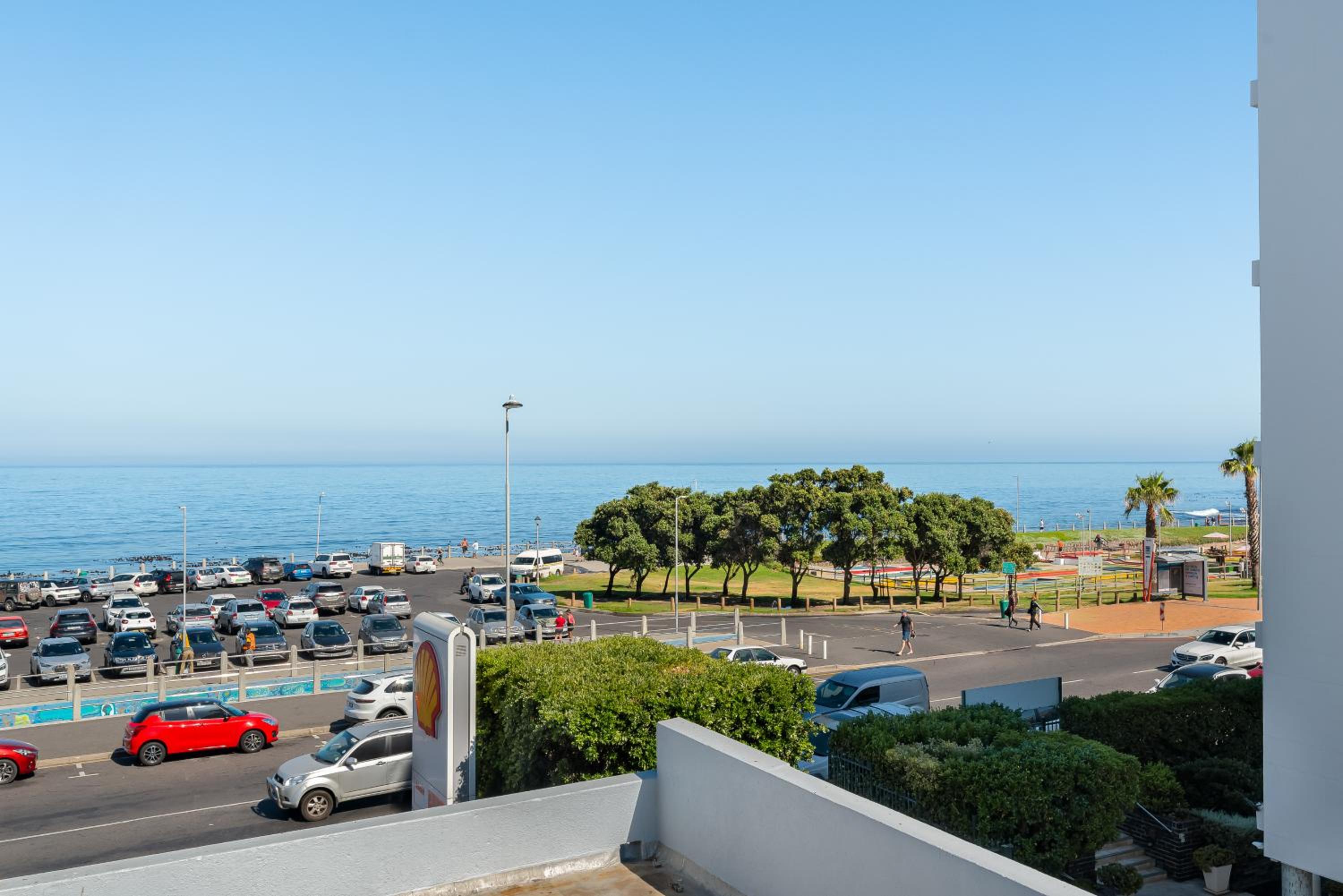 Bay Point Apartments