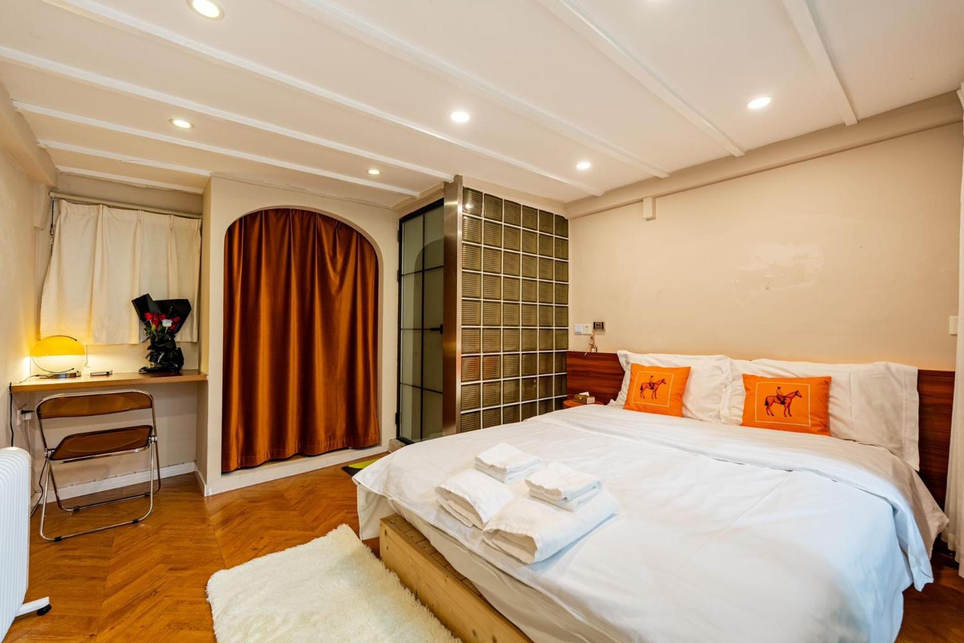Prosperity B&B Downtown Shanghai - Yongkang Road Branch