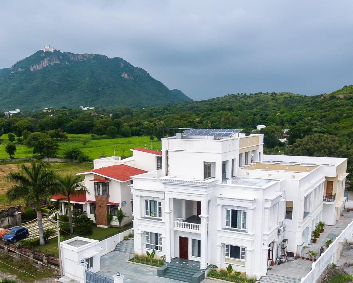 Chez Lavania - A Boutique Stay view 5
