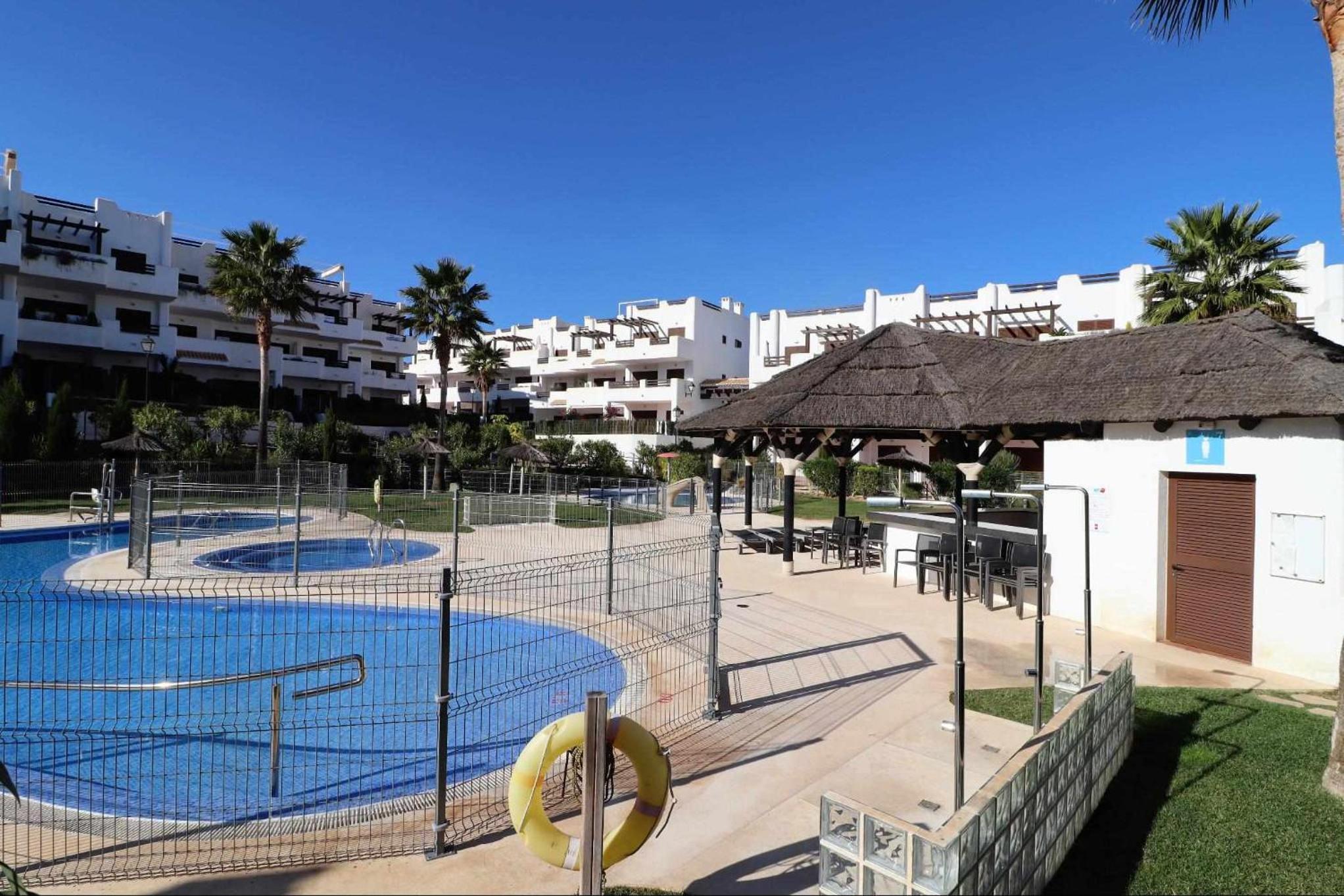 Casa Aguamarina apt con terraza y piscina