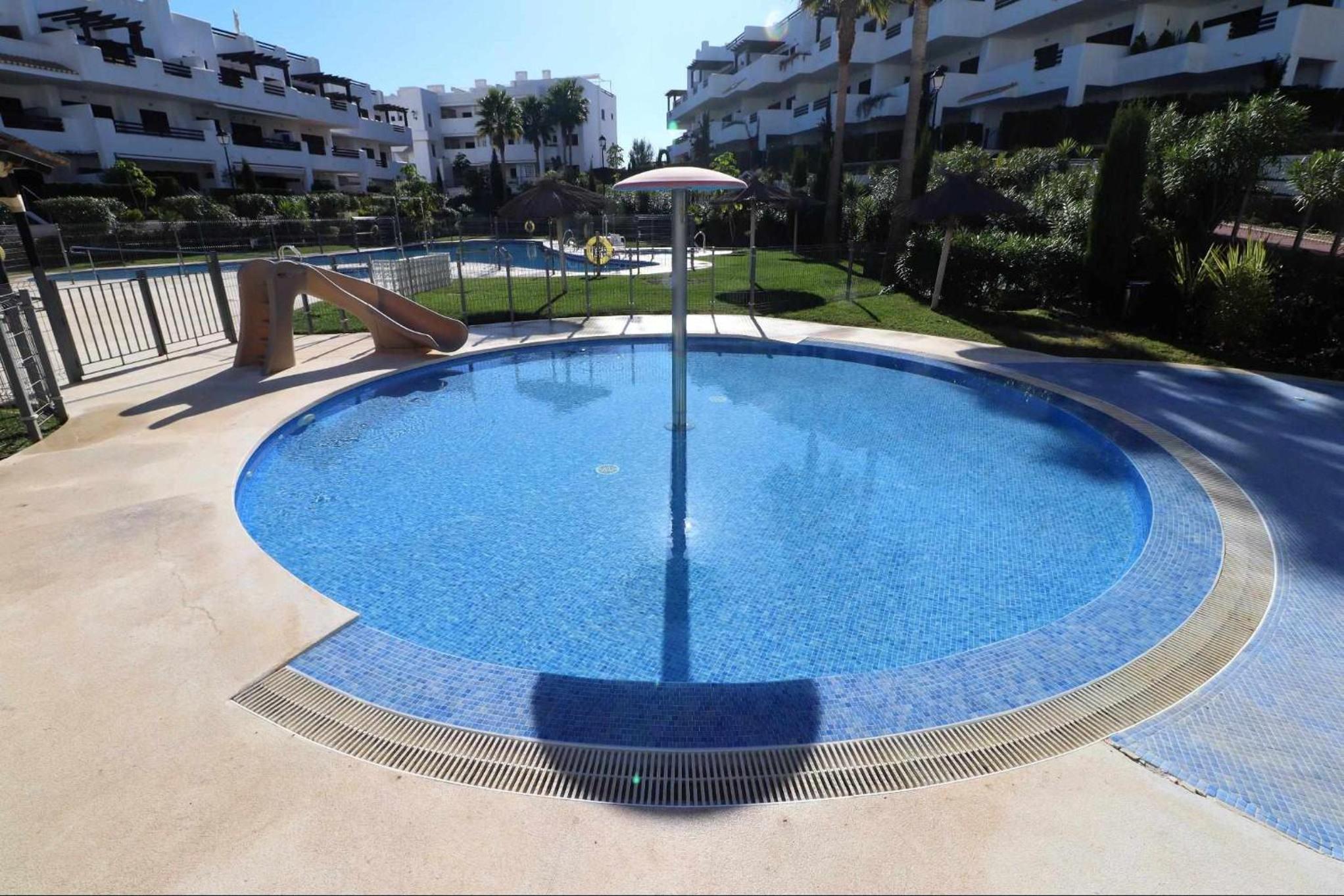 Casa Aguamarina apt con terraza y piscina