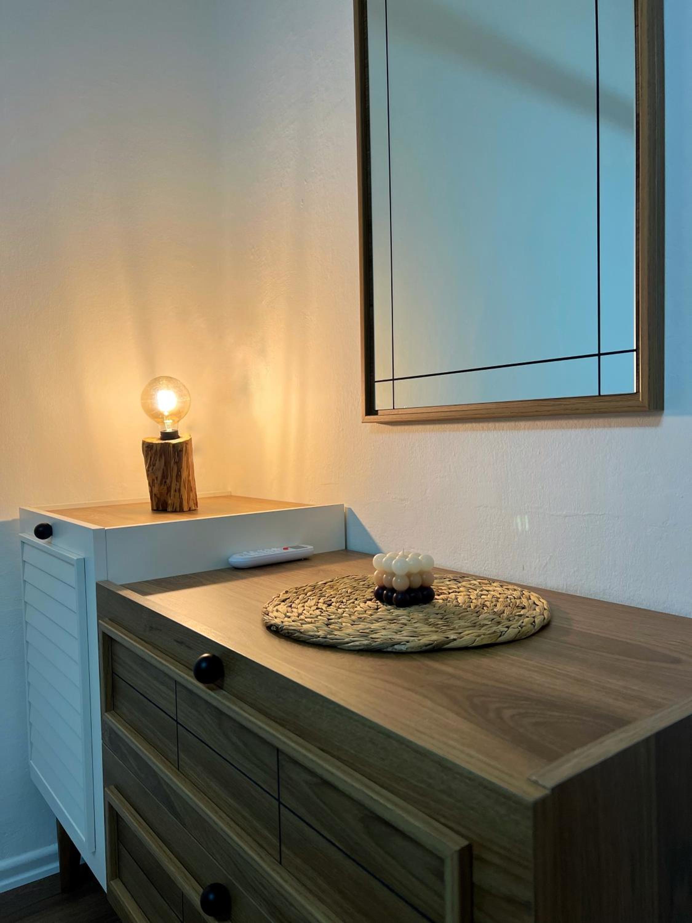 BOHO Cane Apartment