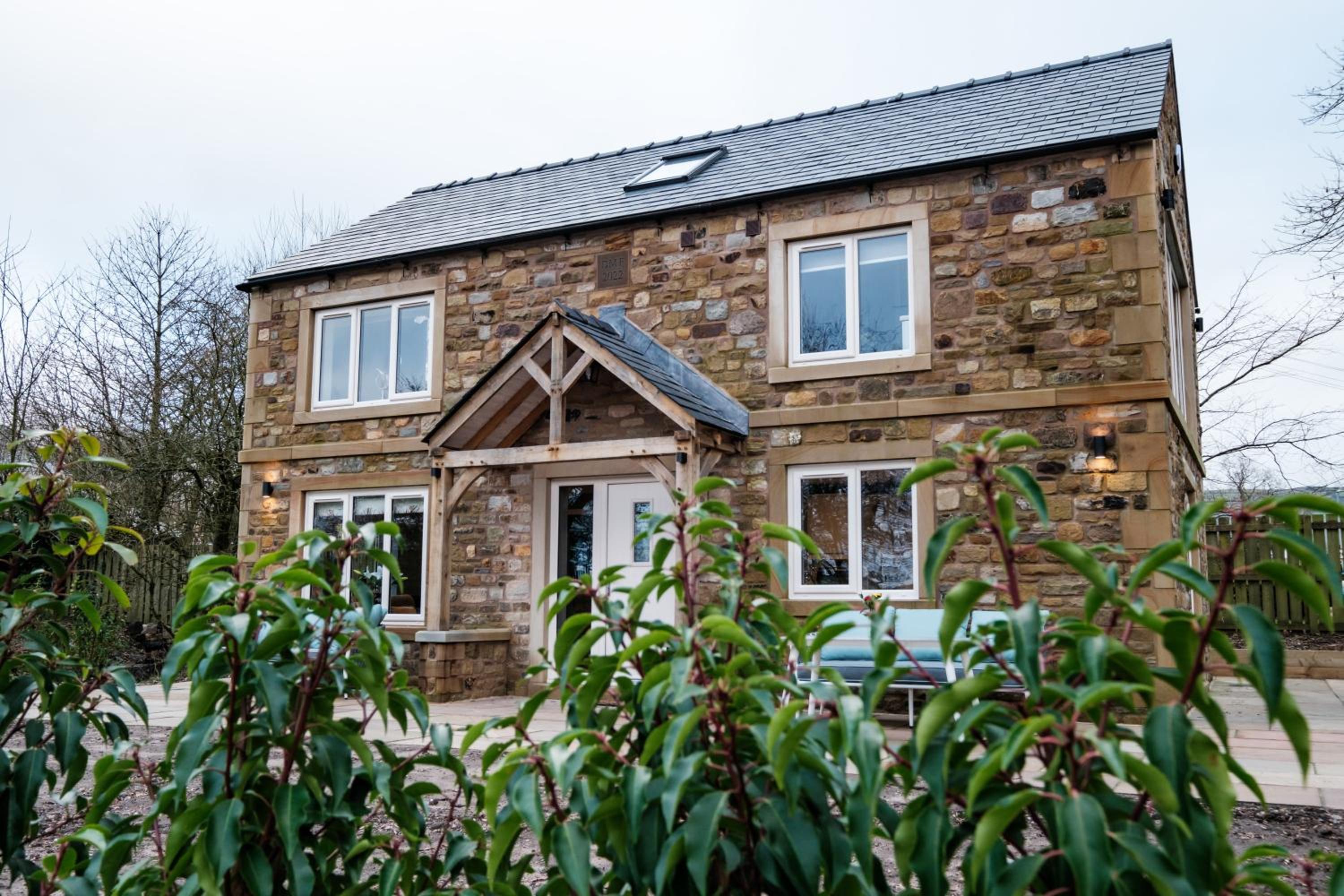 Bramley Brook Cottage 5* Luxury view 2