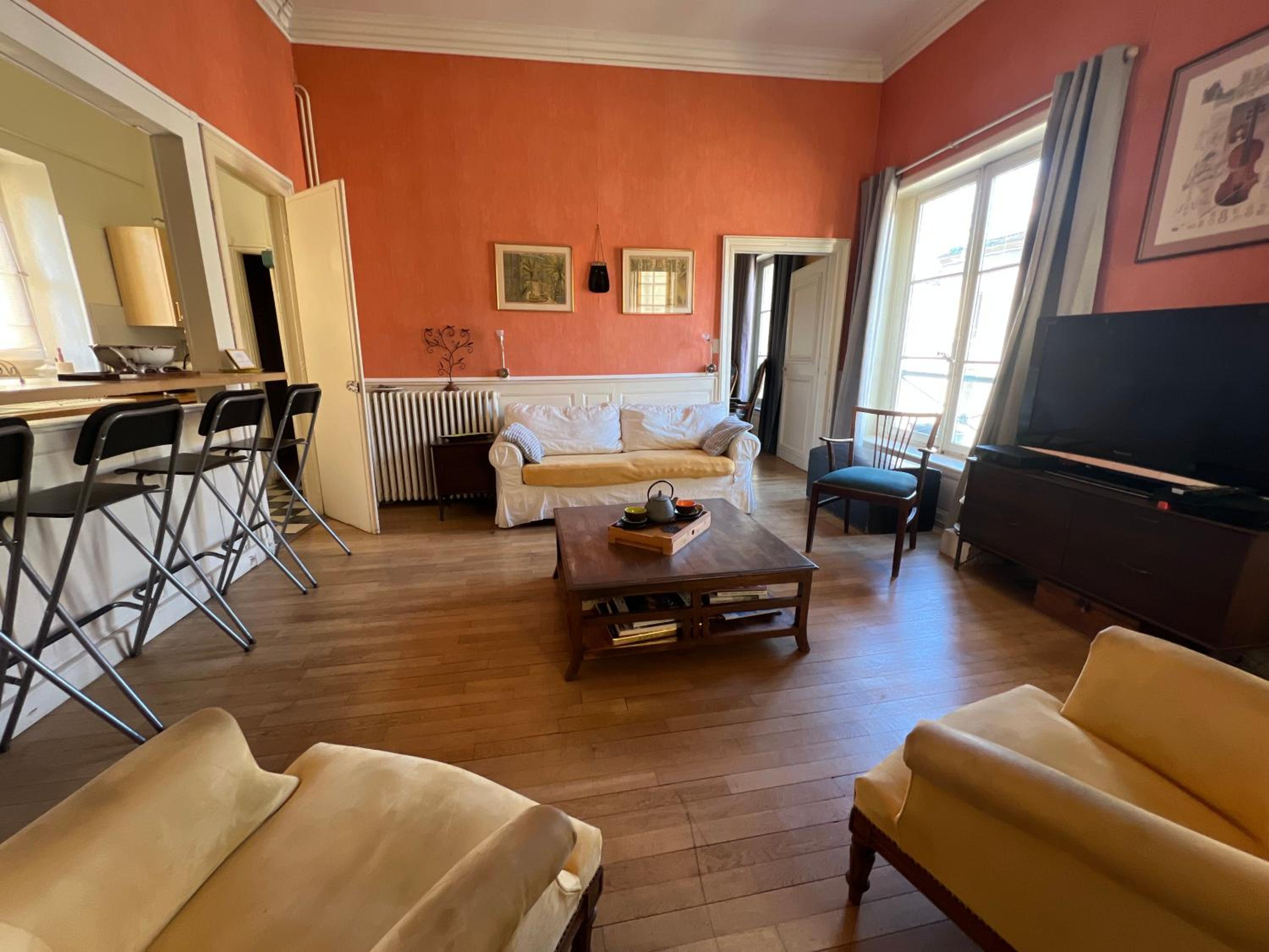 La Lodge Victoria -Vieille Ville & Pépinière -50m2