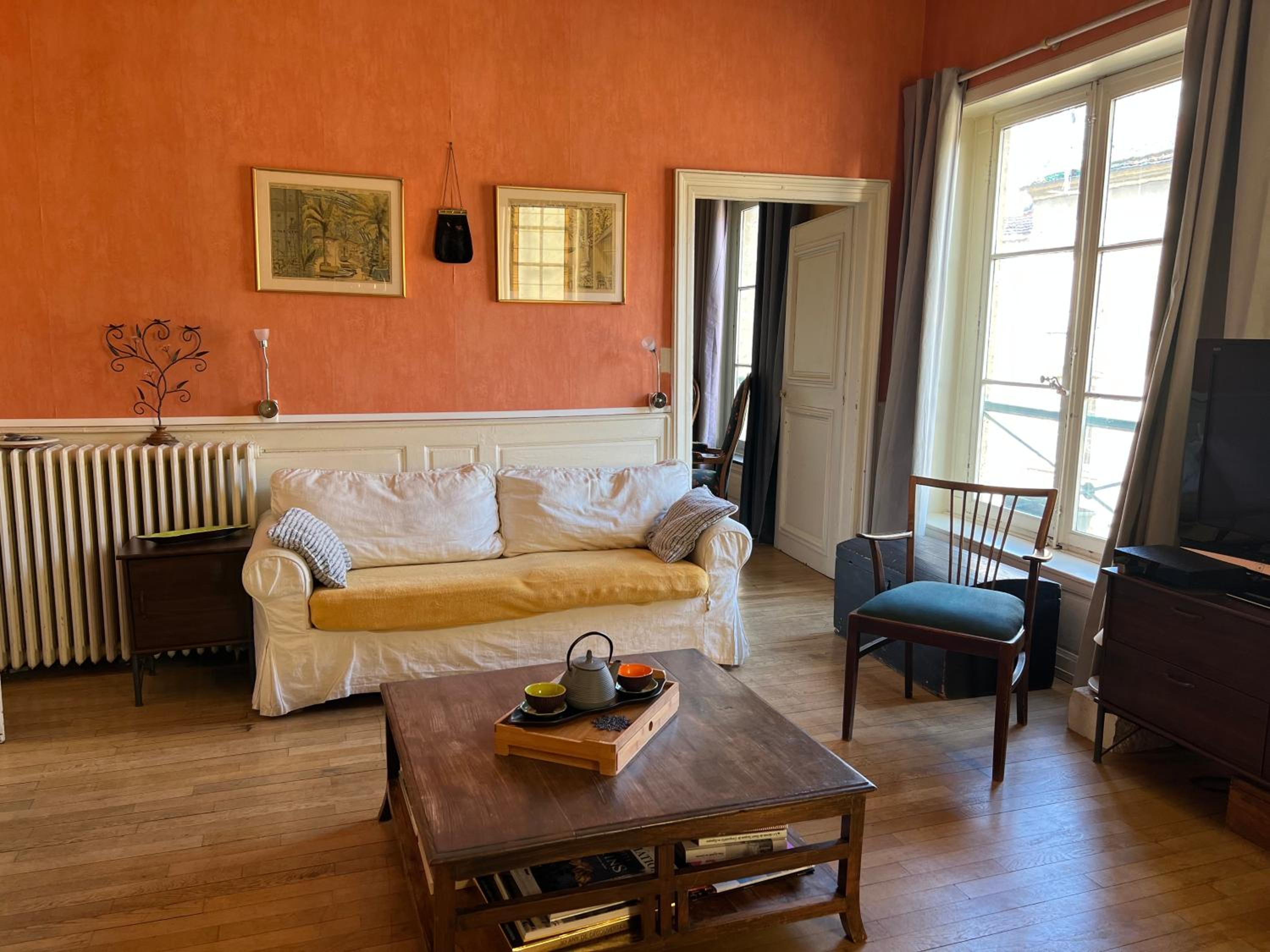 La Lodge Victoria -Vieille Ville & Pépinière -50m2