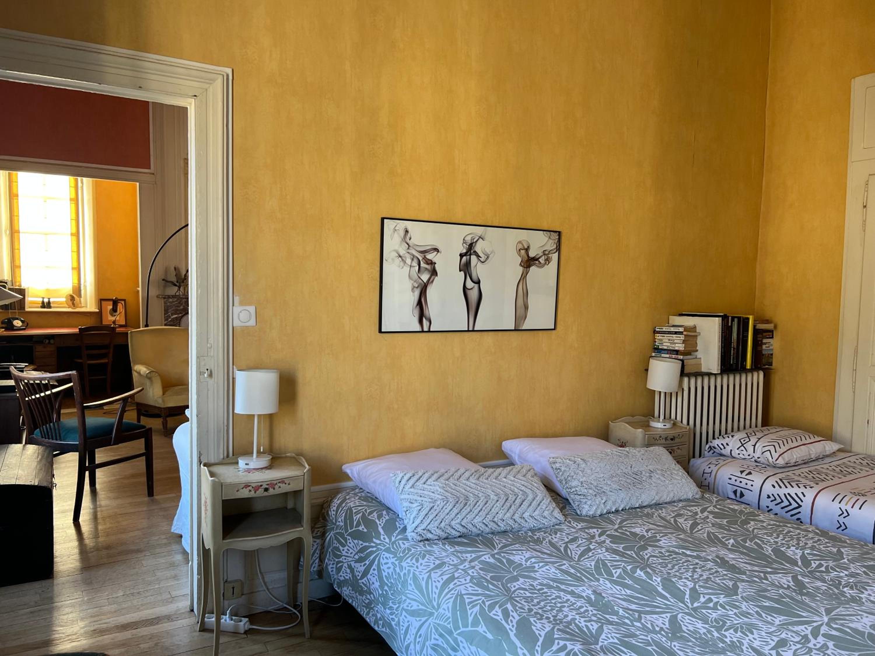 La Lodge Victoria -Vieille Ville & Pépinière -50m2