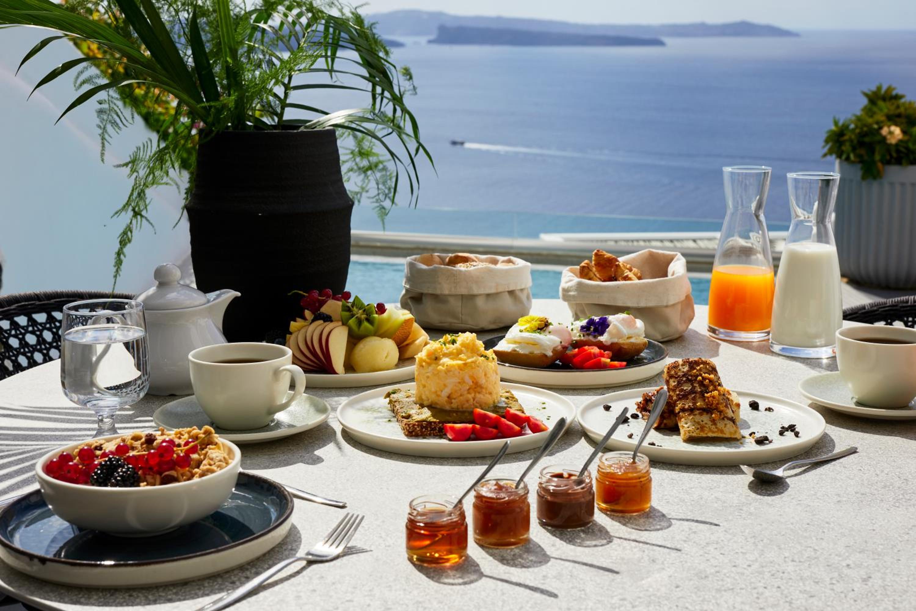 Oia Vacations - Filotera Suites - Property Image 84