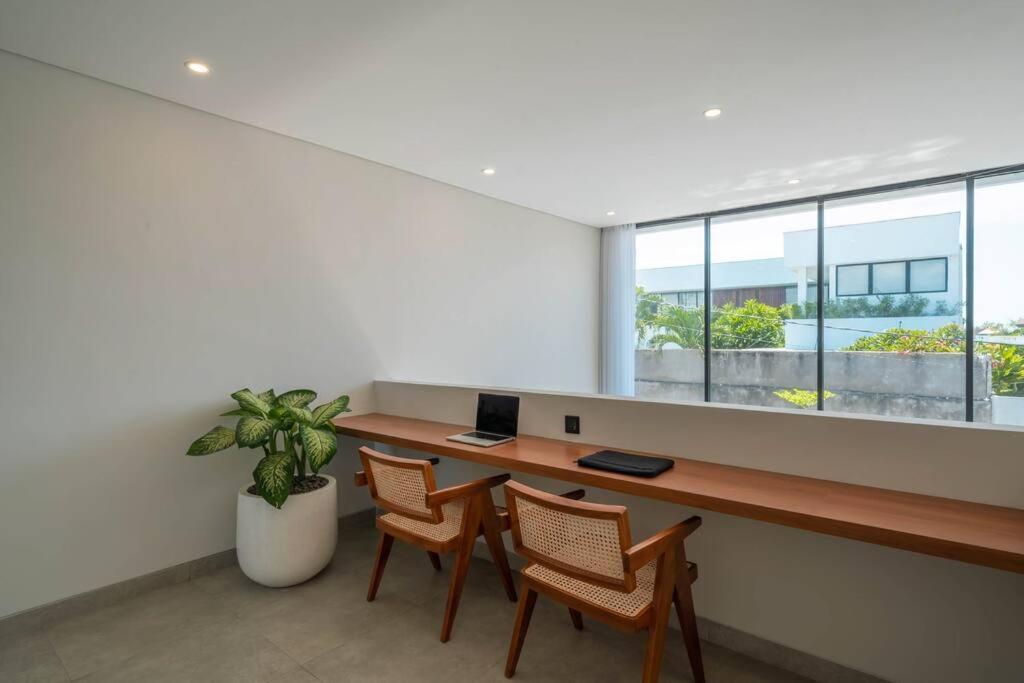 Sadila Estate 15 - Contemporary 2-Bedroom Pool Loft in Berawa view 3