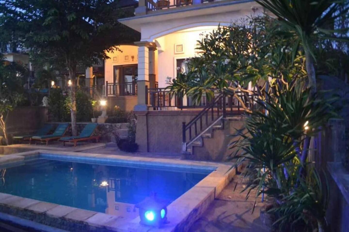 Acarya Bungalows