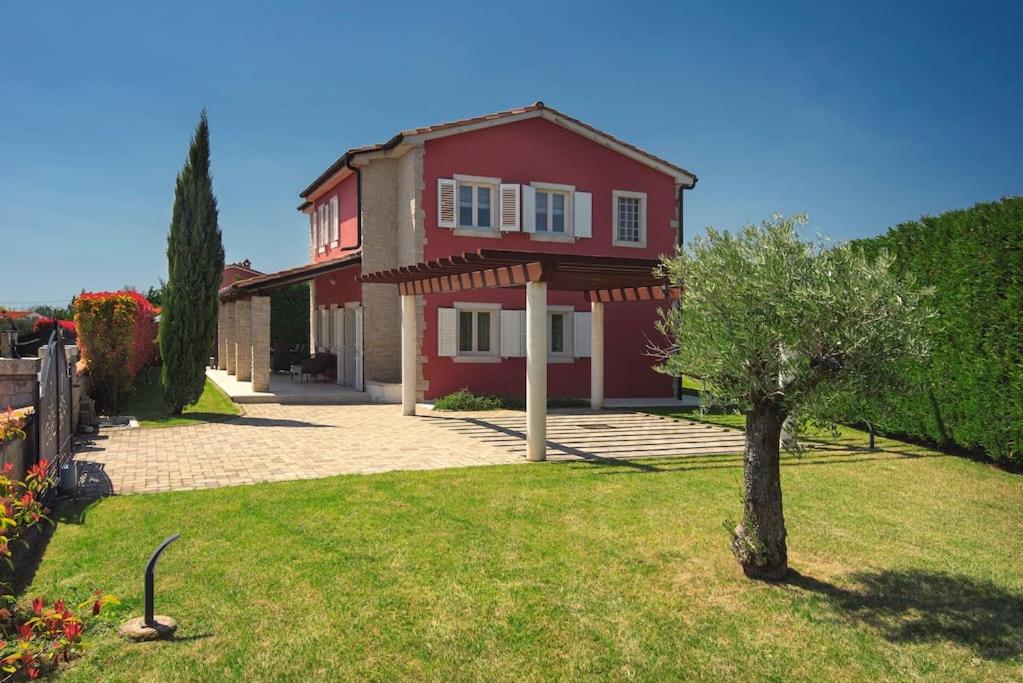 Villa Rahela by Istrialux