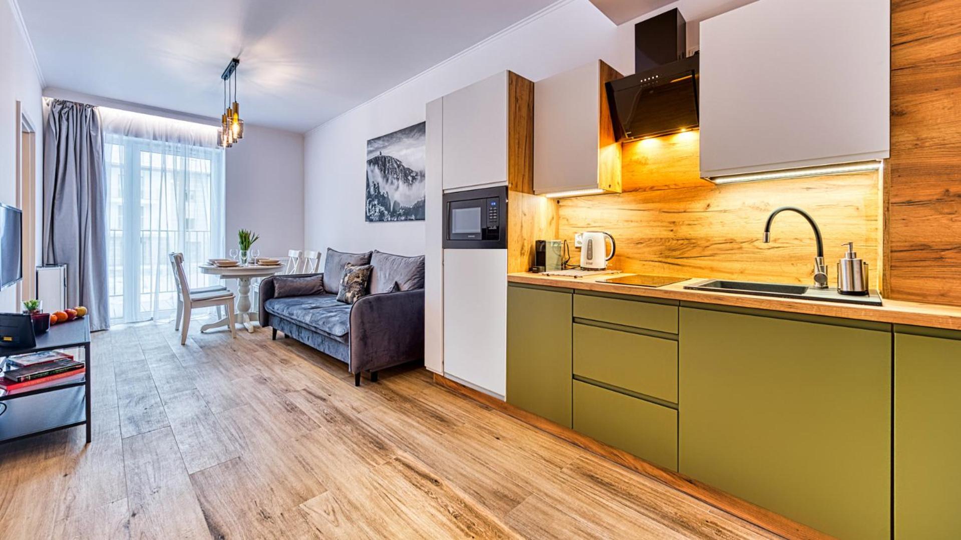 OSTOJA RESIDENCE VIP z sauną, strefą relaksu i pokojem zabaw by Royal Aparts