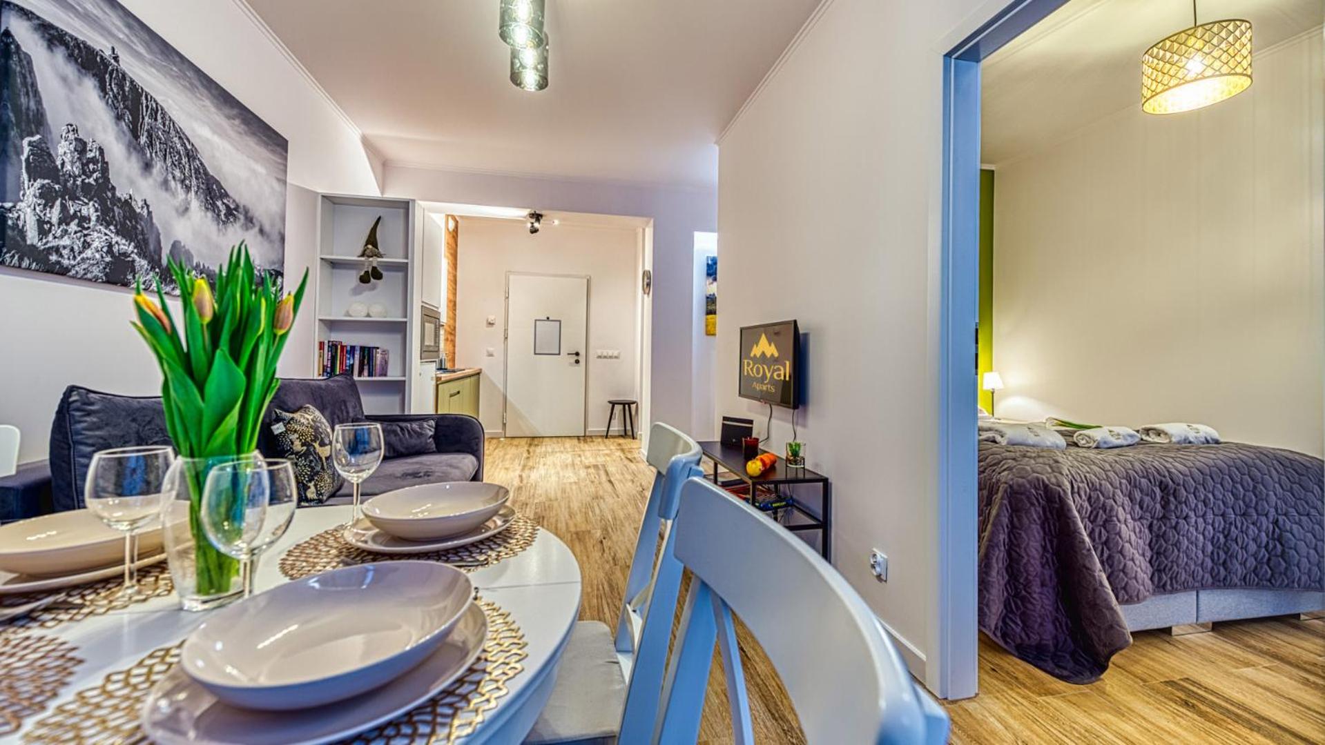OSTOJA RESIDENCE VIP z sauną, strefą relaksu i pokojem zabaw by Royal Aparts