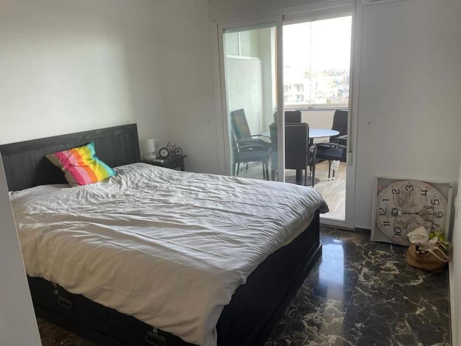VCS Carvajal - Modern and cozy apartment close to the beach! view 2