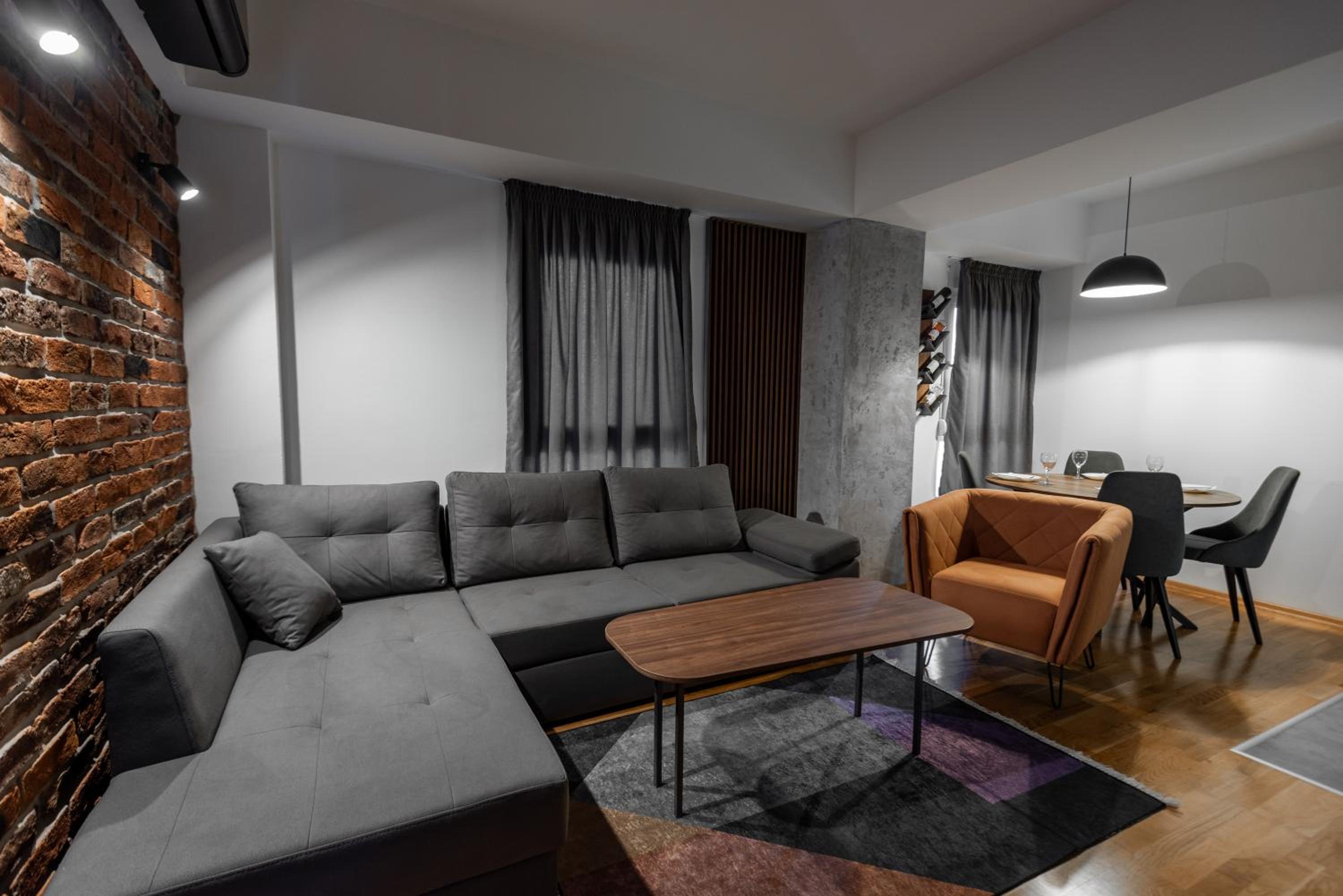 Luxury Apartment Adrianna 2 view 2