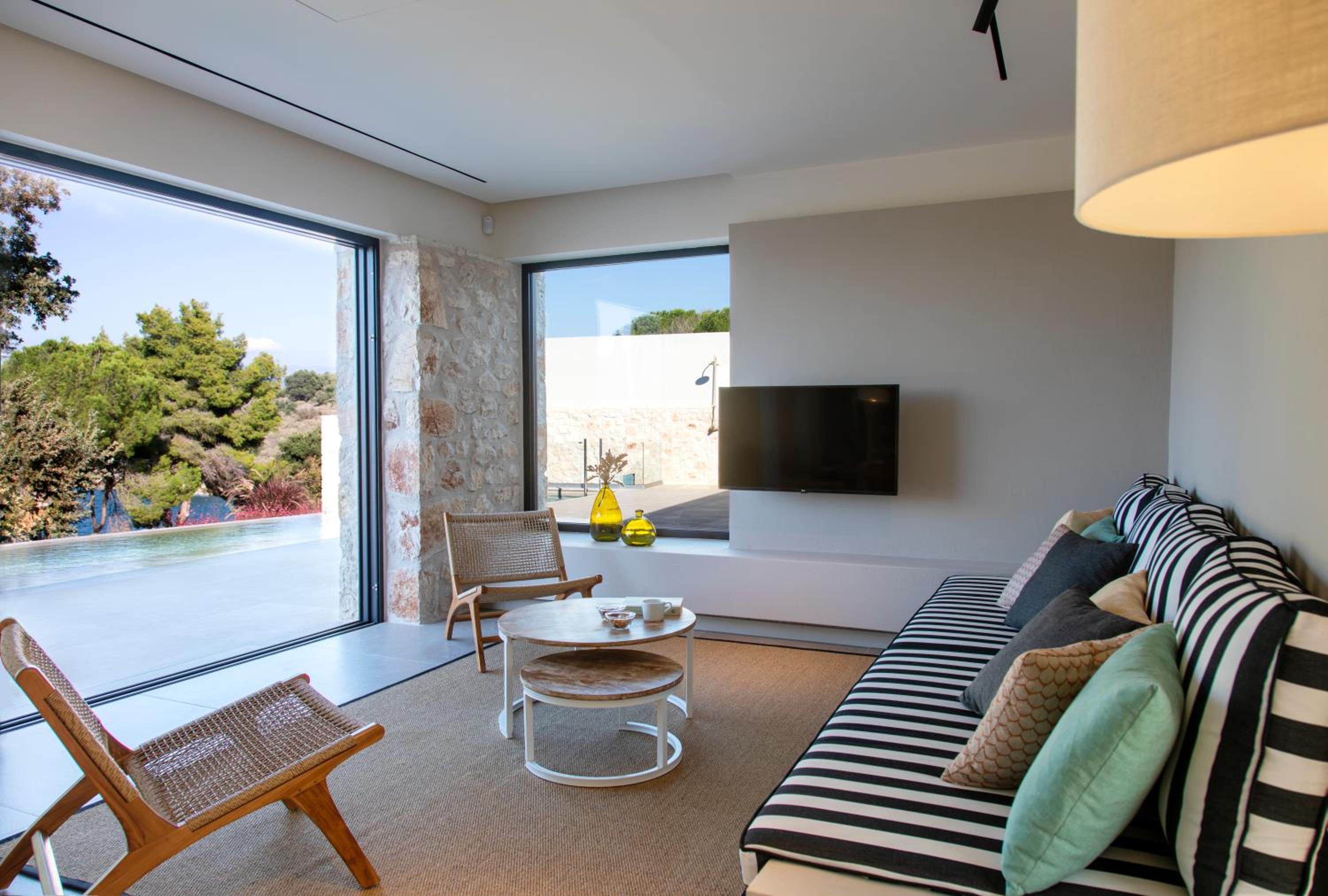 Theros Estate
