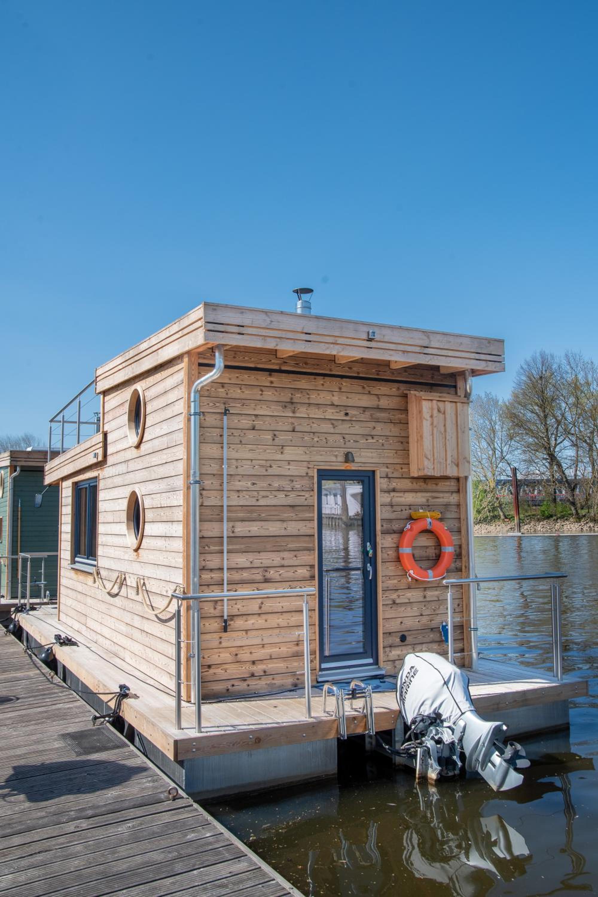 Undine - Wunderschönes Tiny Hausboot
