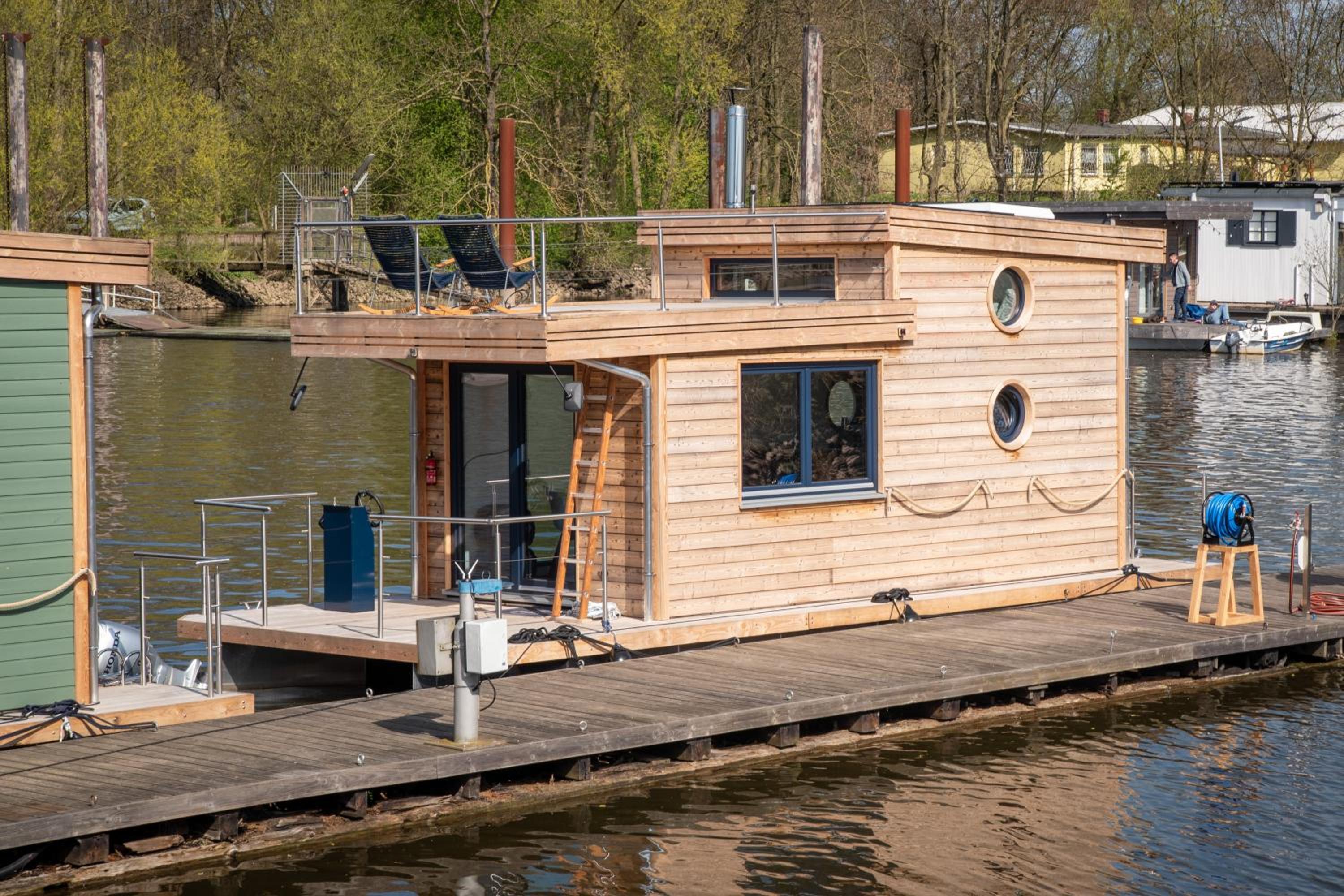Undine - Wunderschönes Tiny Hausboot