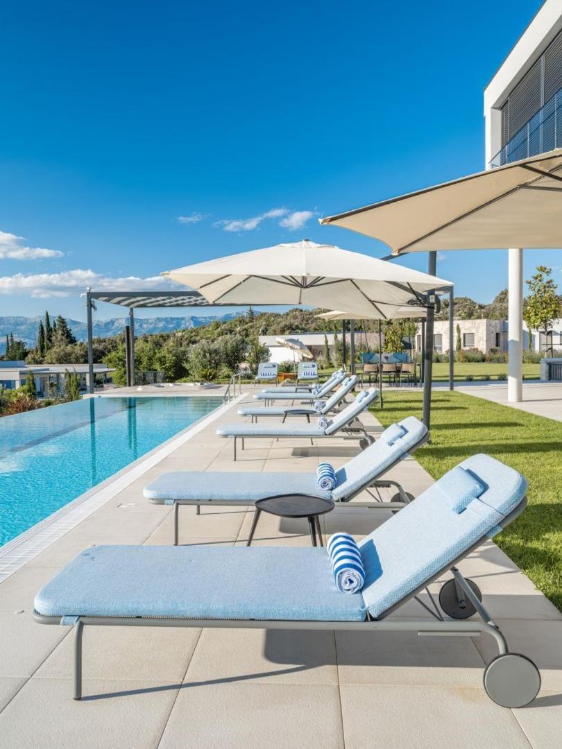 Luxury Villa Bracchia Magic Retreat II with large heated pool & wellness on Brač view 3
