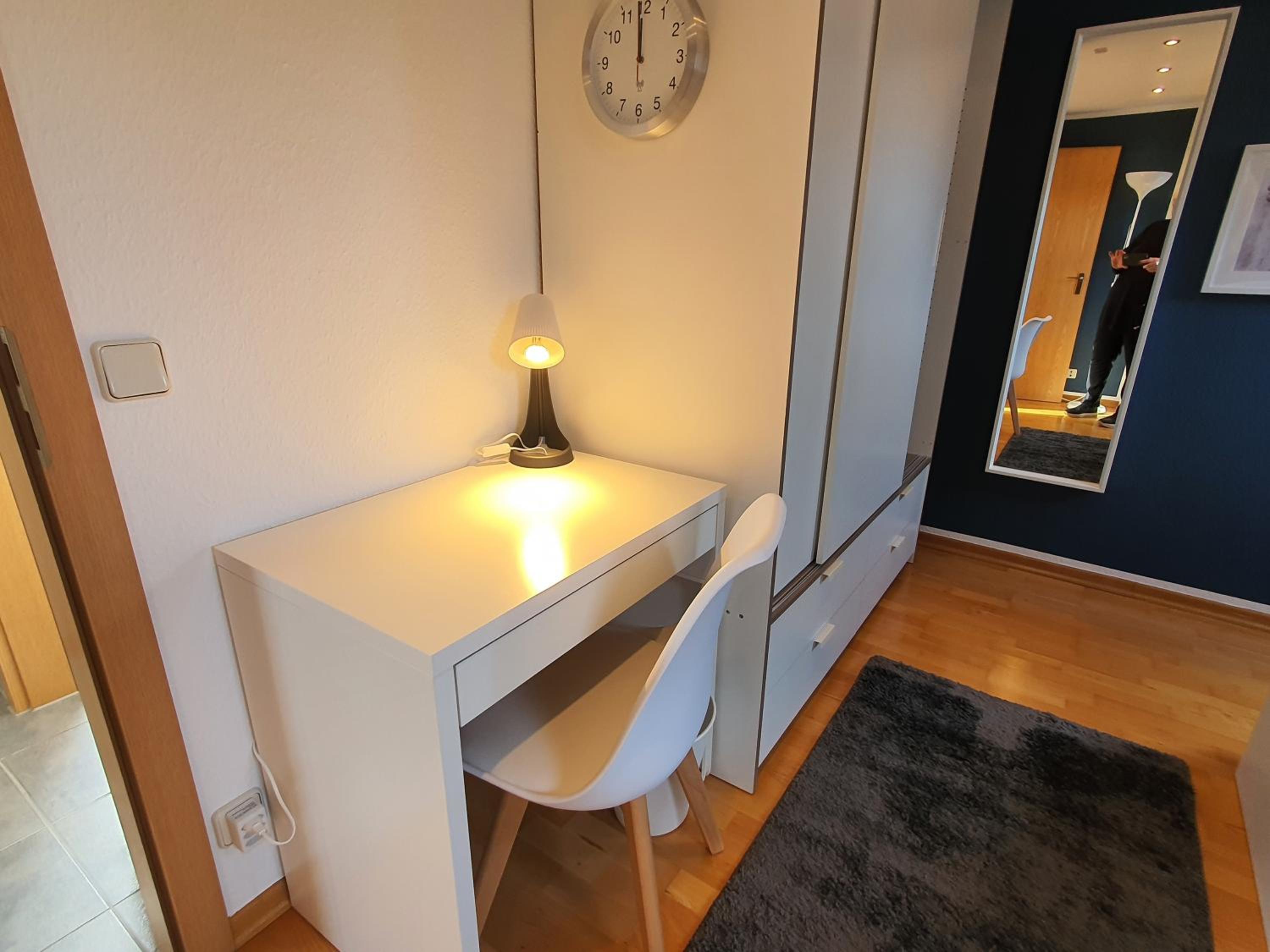 Modernes und ruhiges Appartement mit Loggia