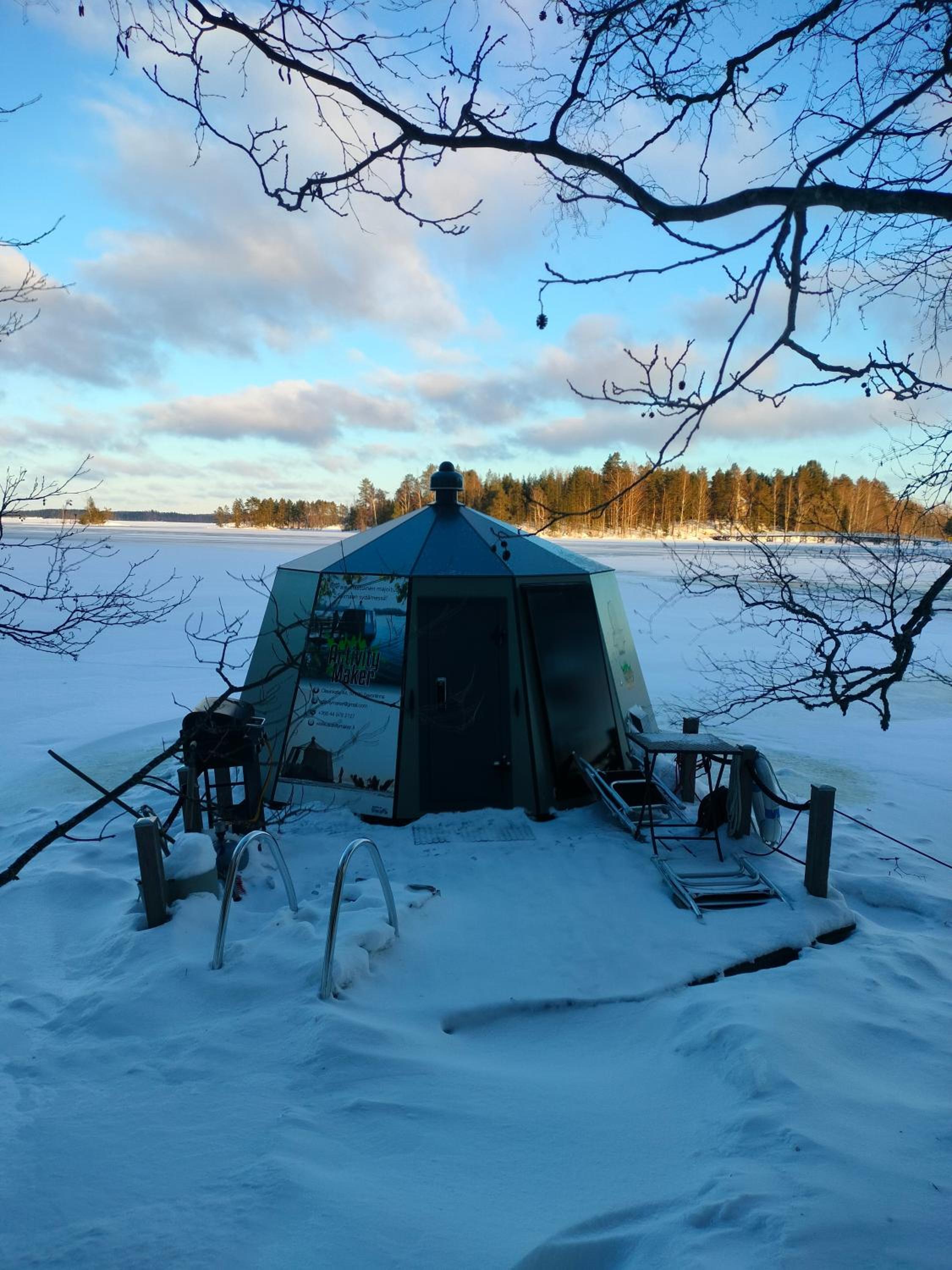 Aurora Hut Savonlinna view 4