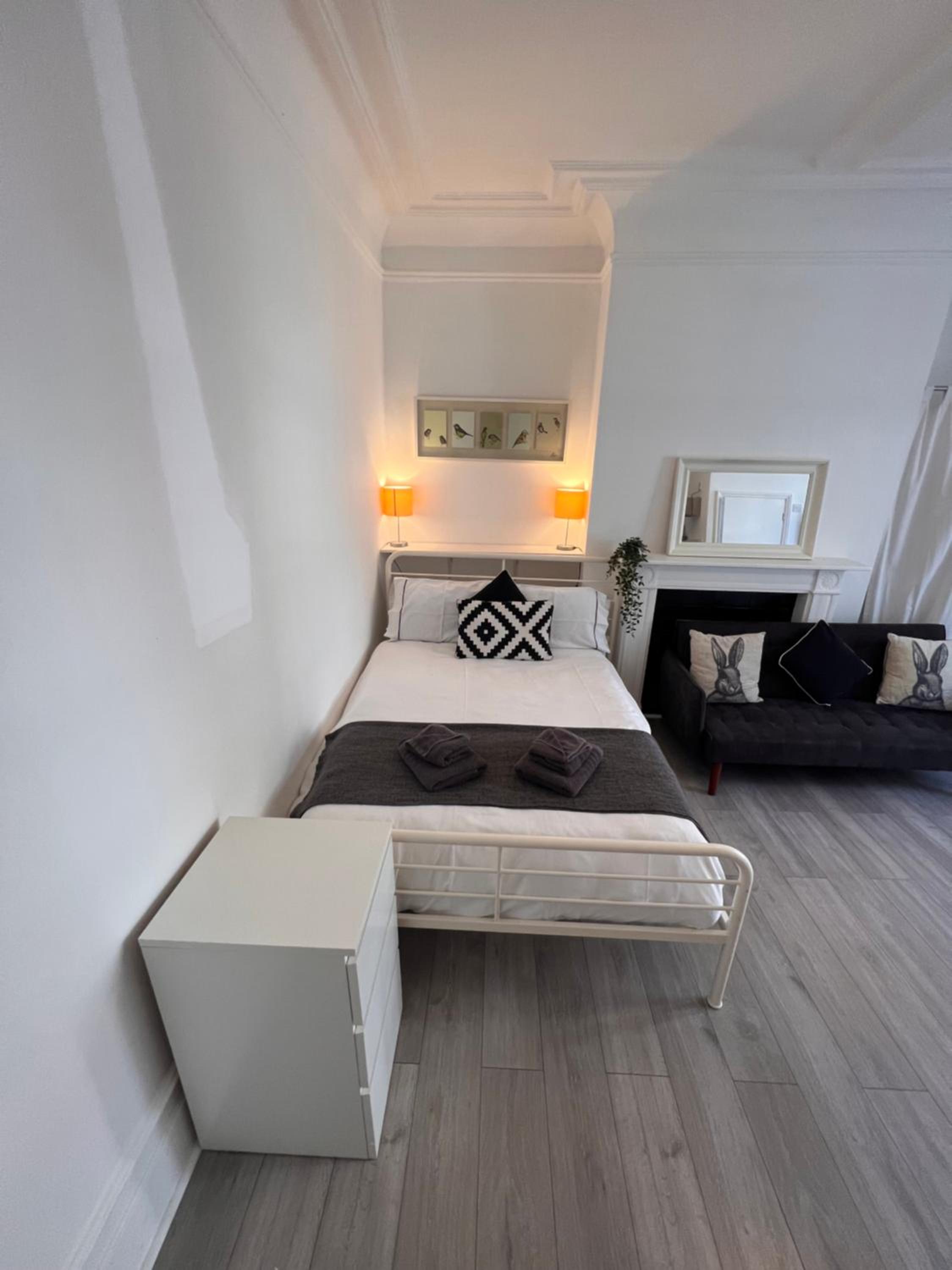 Glenmore Suites