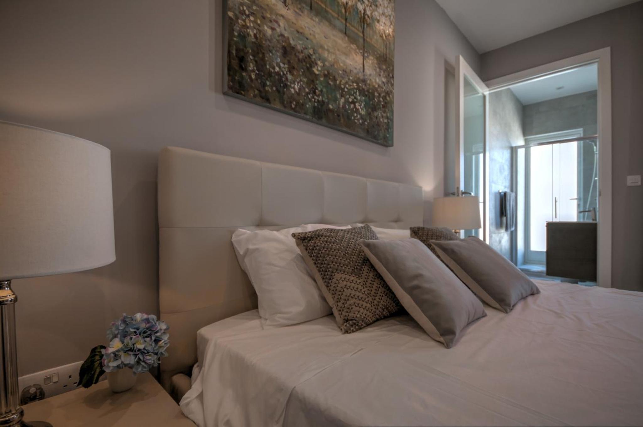 Penthouse Deluxe