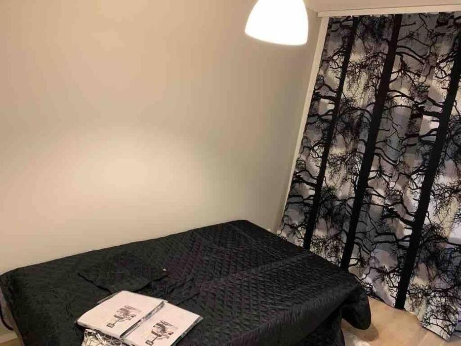 Yhden makuuhuoneen huoneisto Satamassa sauna ja iso parveke