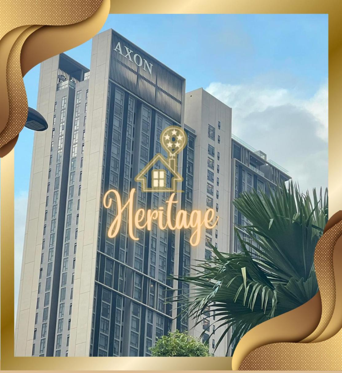 STAR HILL - Axon Infinity Pool with KL View 1minute to Pavilion Bukit Bintang Kuala Lumpur by Heritage
