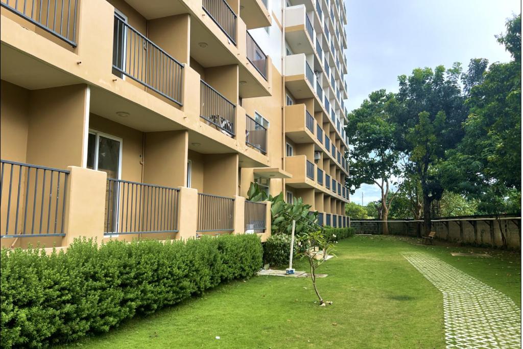 Furnished Vacation Condo in Lapu-Lapu City, Cebu