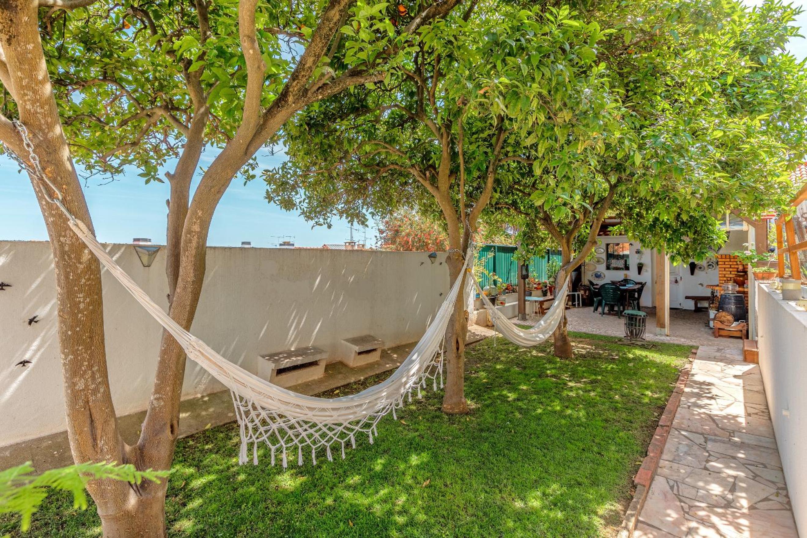 Algés Village Casa 2 by Lisbon-Coast vacation